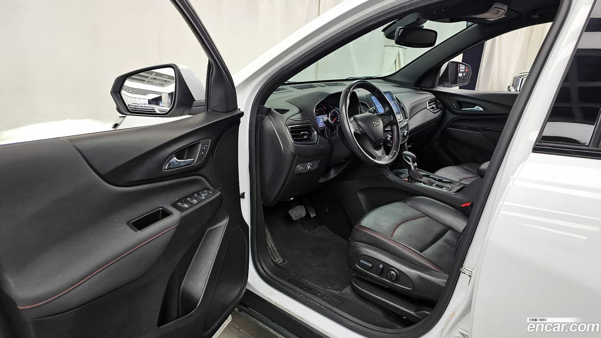 Equinox Chevrolet 2022.7-INNER-010