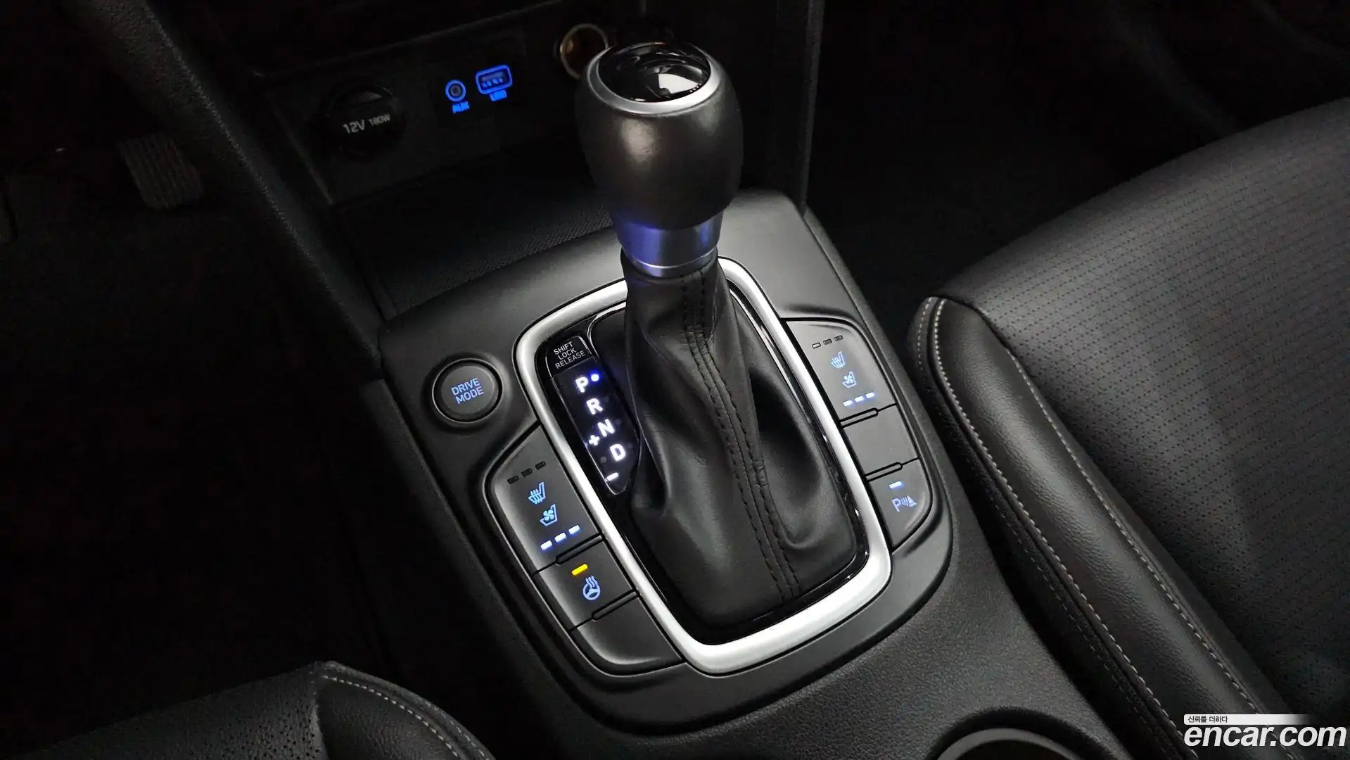 Kona Hyundai 2019.4-INNER-009