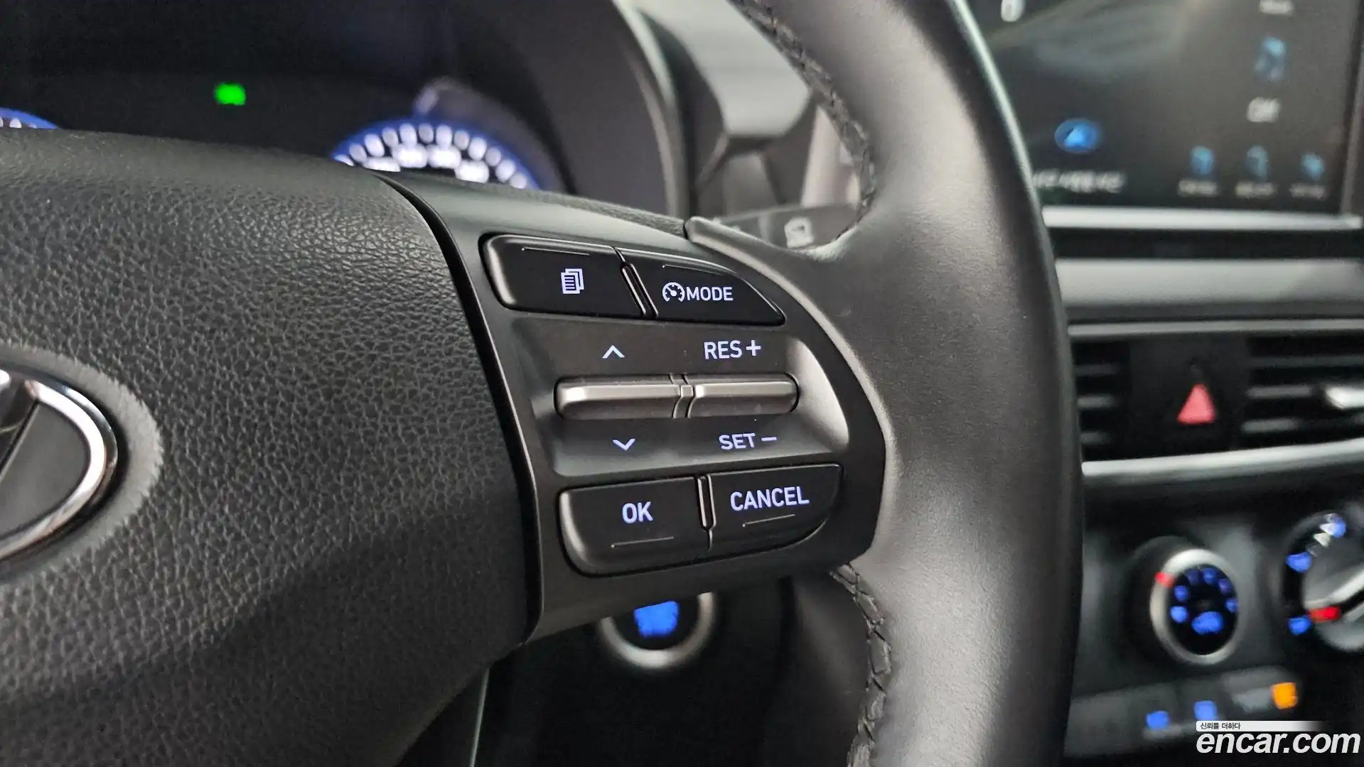 Kona Hyundai 2019.4-OPTION-023