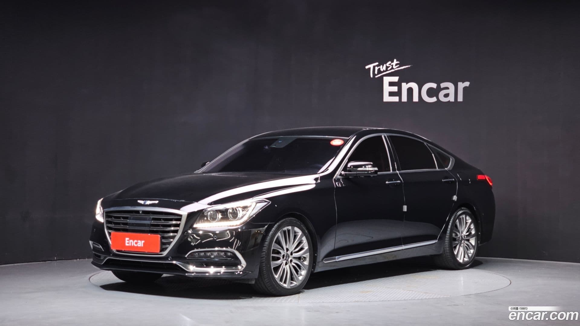 Main__Slider__Photo:Genesis Hyundai 2014.1-0