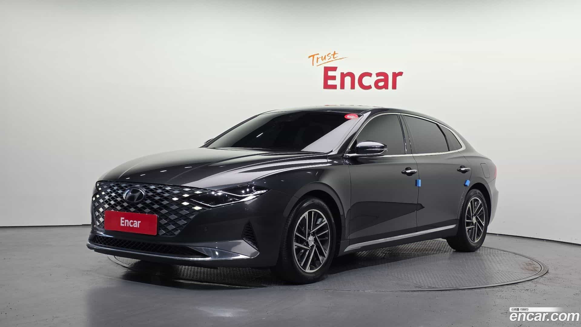 Grandeur Hyundai 2020.5-OUTER-001