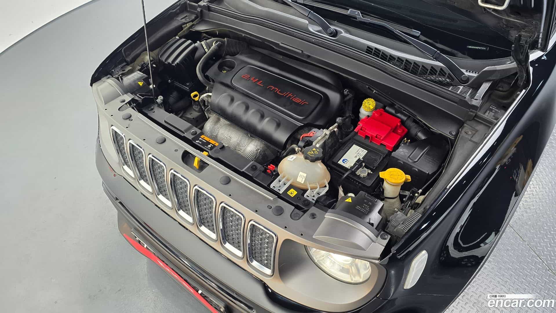 Renegade Jeep 2019.9-OUTER-006
