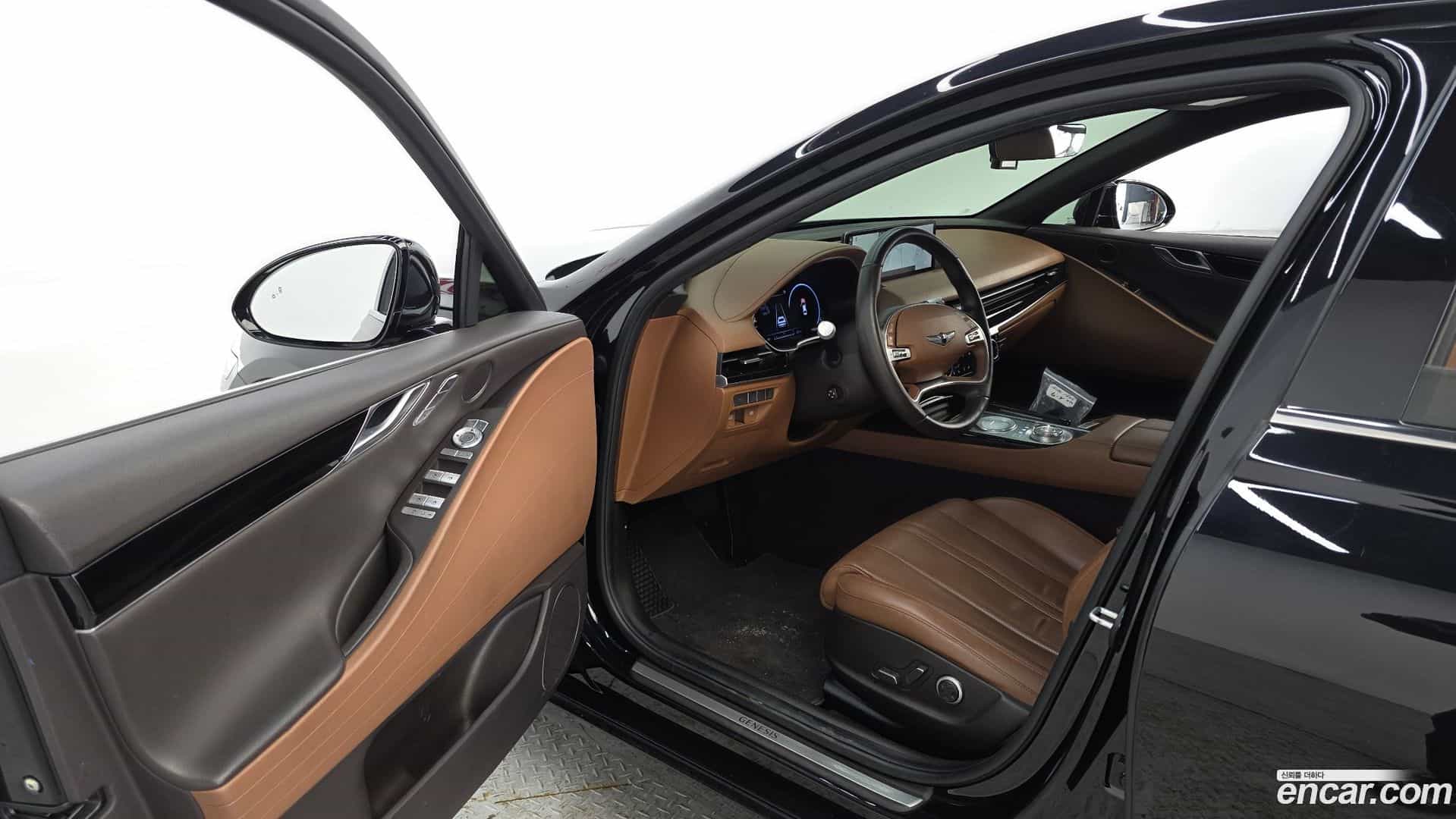 G80 Genesis 2021.1-INNER-010