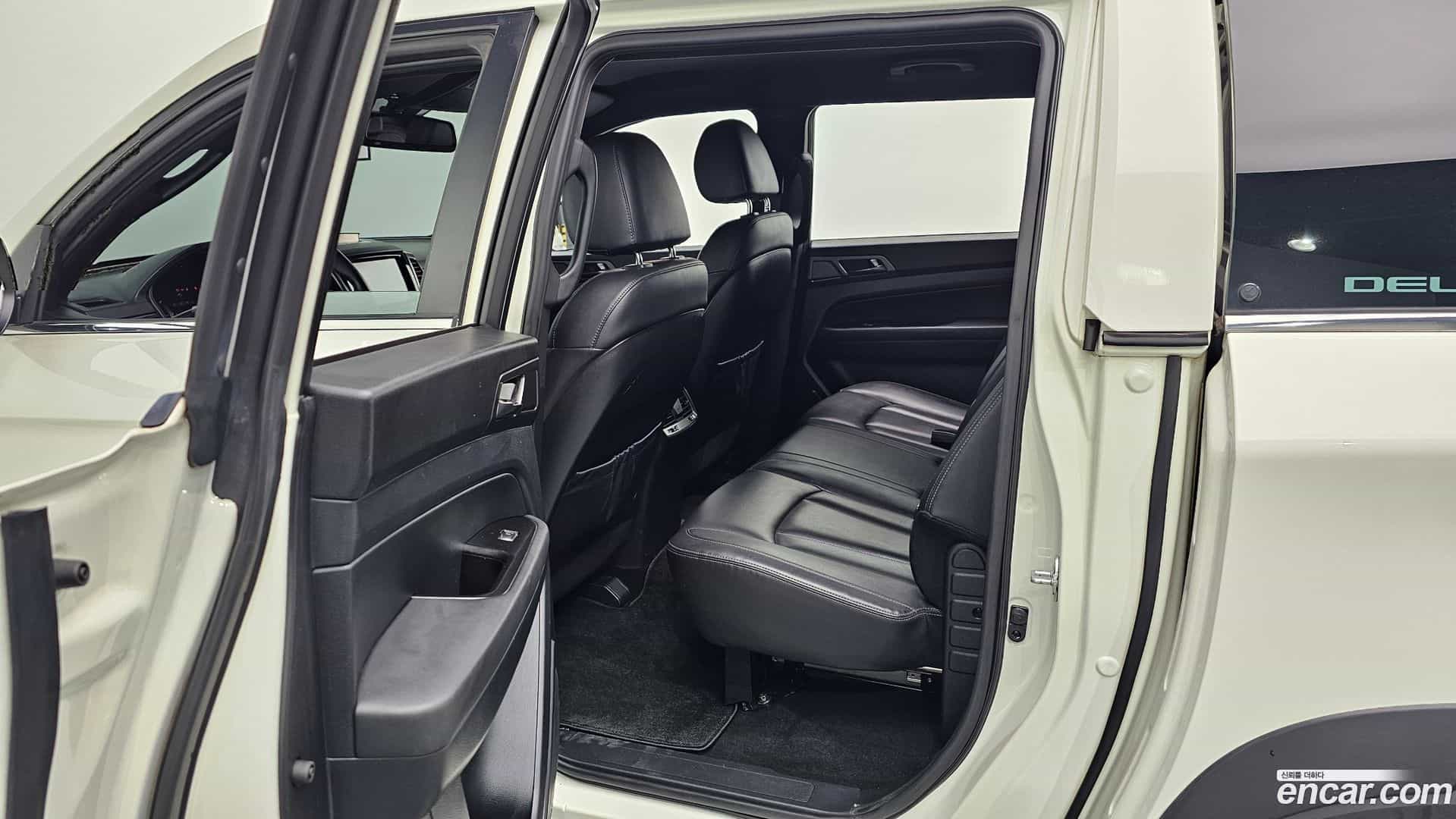 Rexton KG Mobility 2021.9-OPTION-016