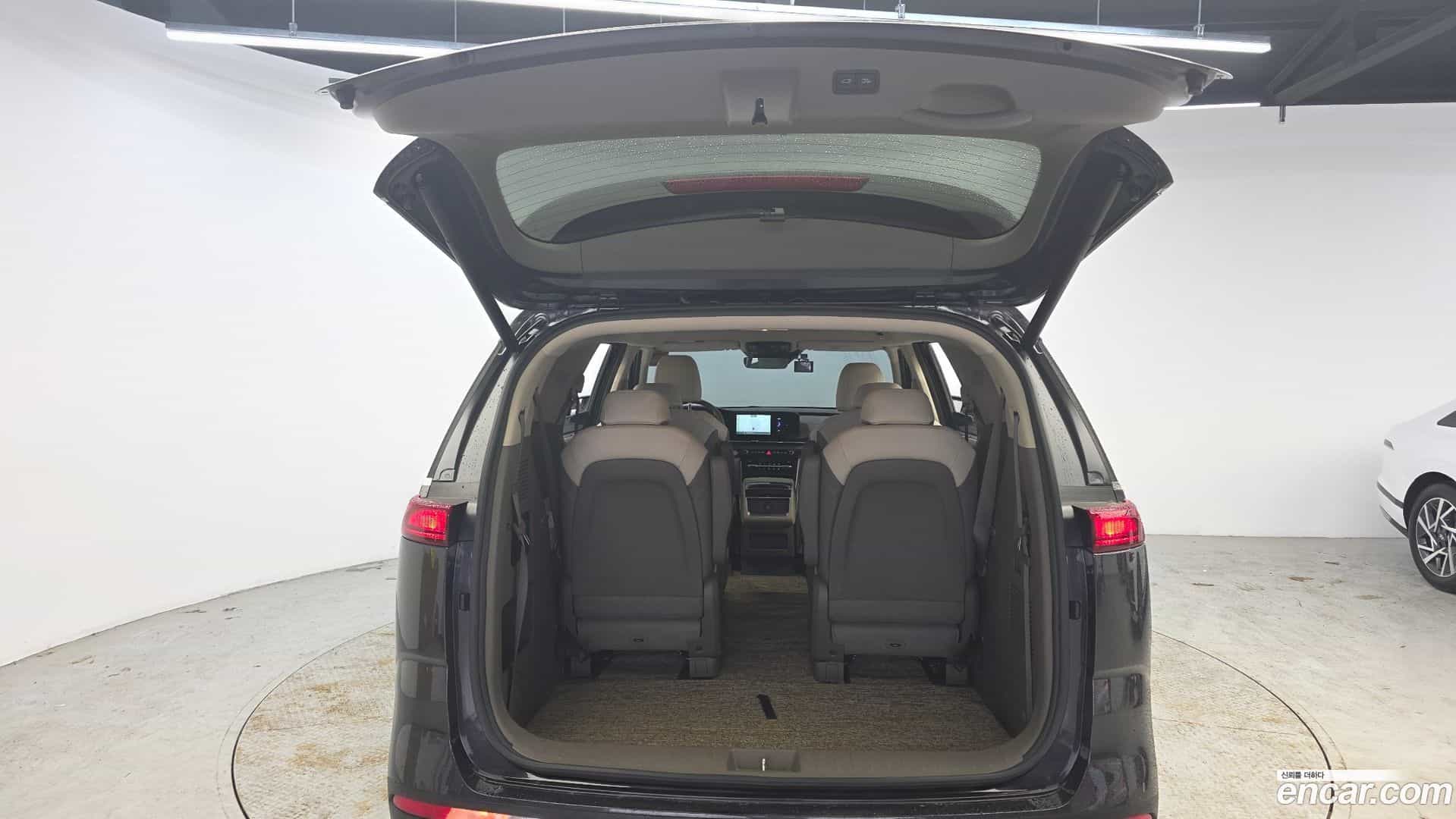 Canival Kia 2022.10-OPTION-024
