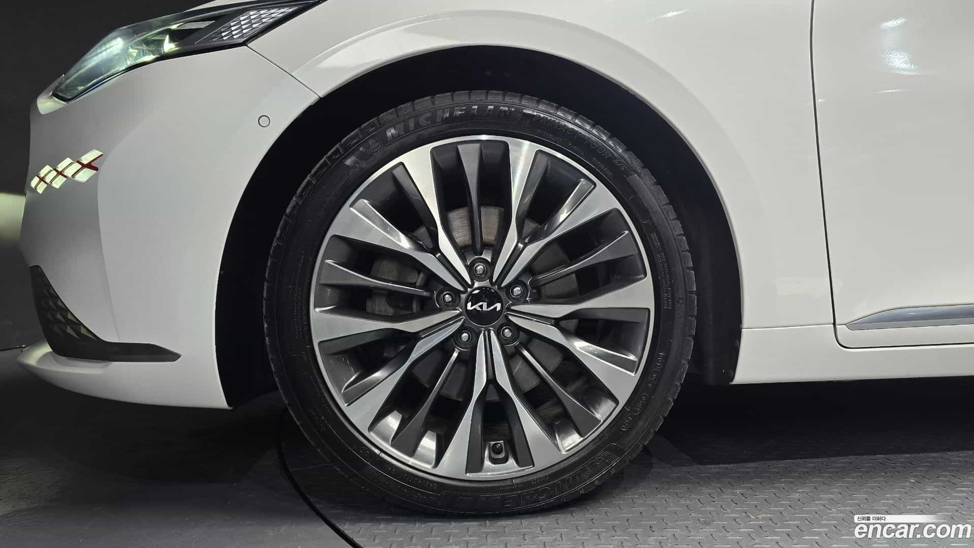 K8 Kia 2021.3-OUTER-005