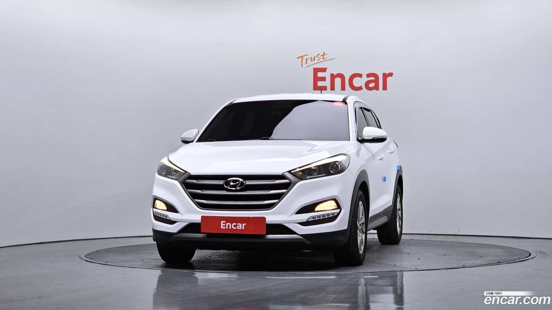 Tucson Hyundai 2015.3-OUTER-003