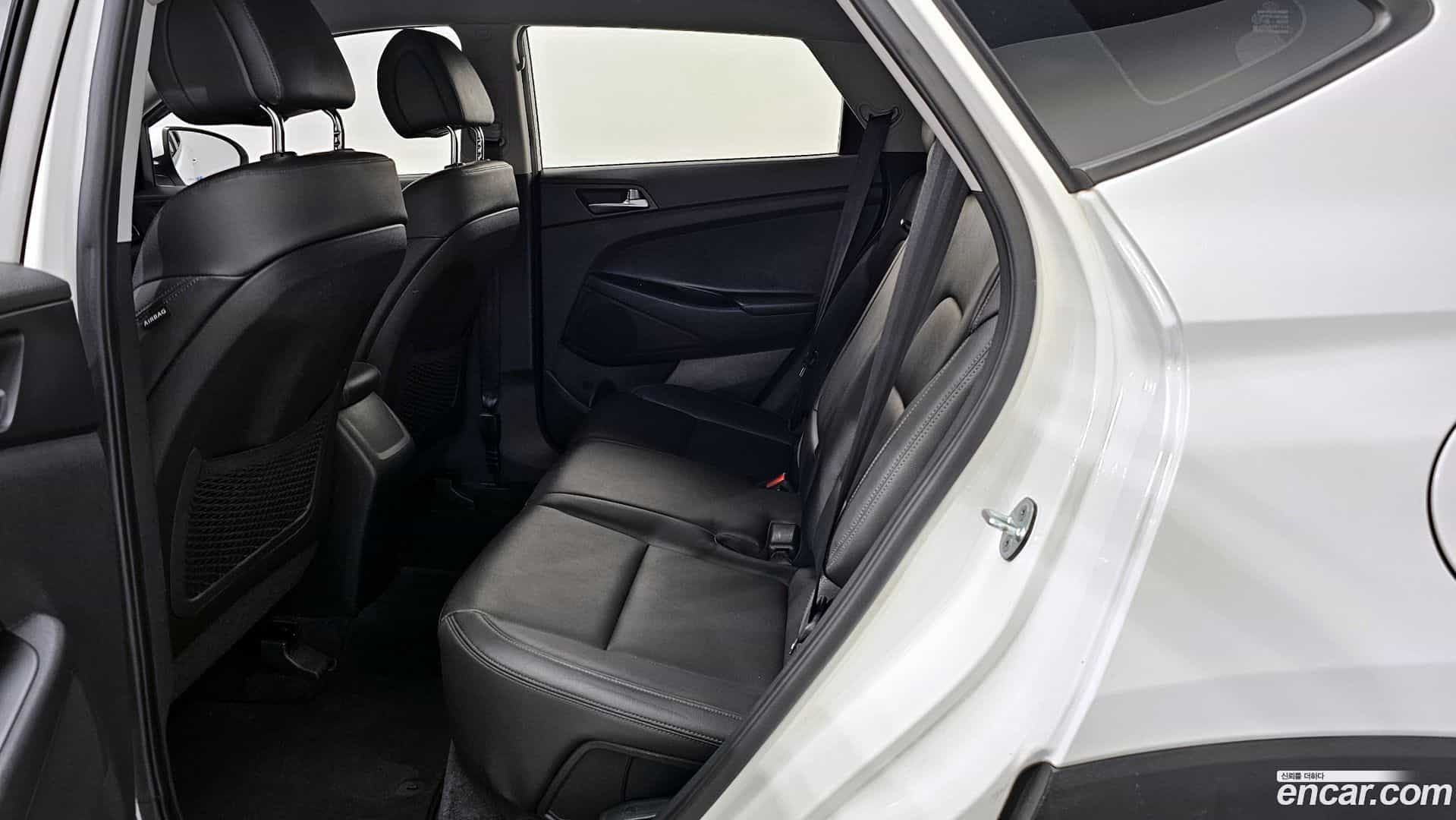 Tucson Hyundai 2015.3-OPTION-016
