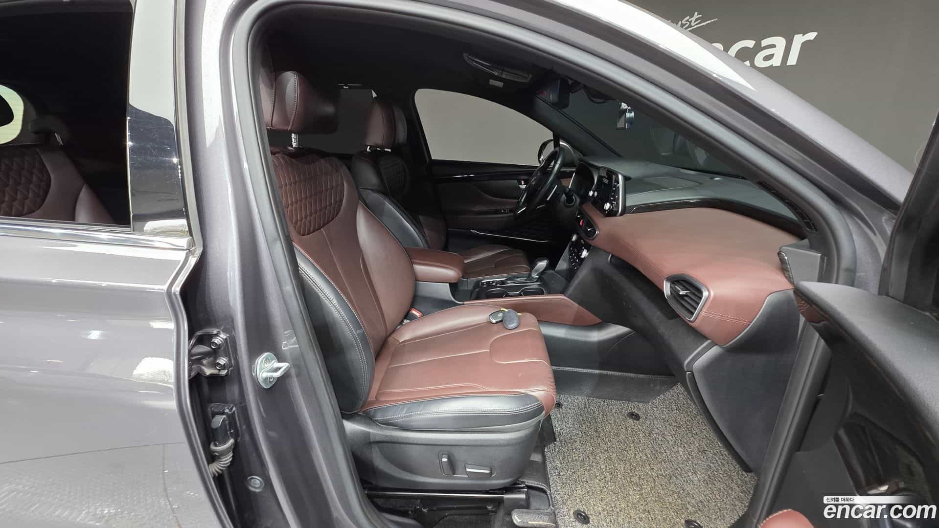 Santafe Hyundai 2018.6-INNER-010