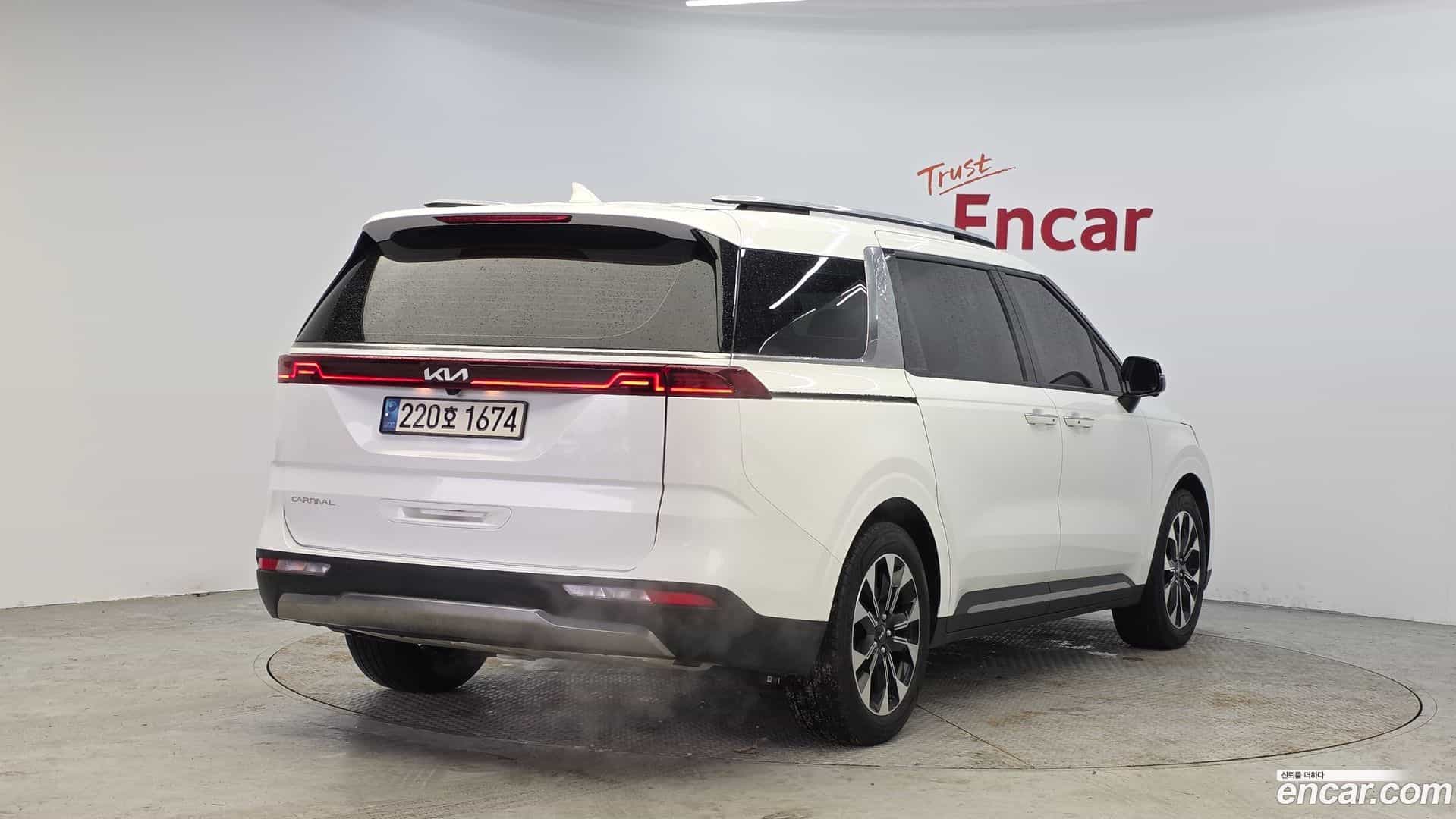 Canival Kia 2023.2-OUTER-002