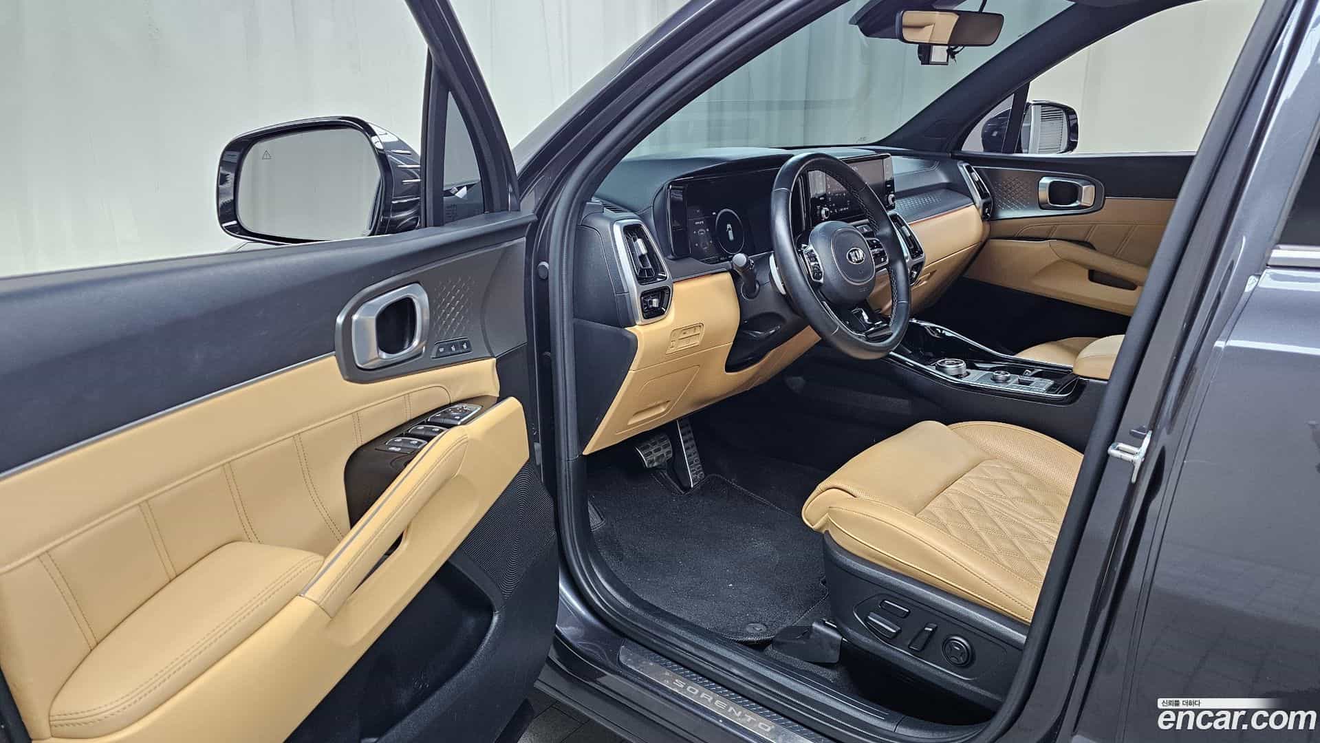 Sorento Kia 2021.5-INNER-010