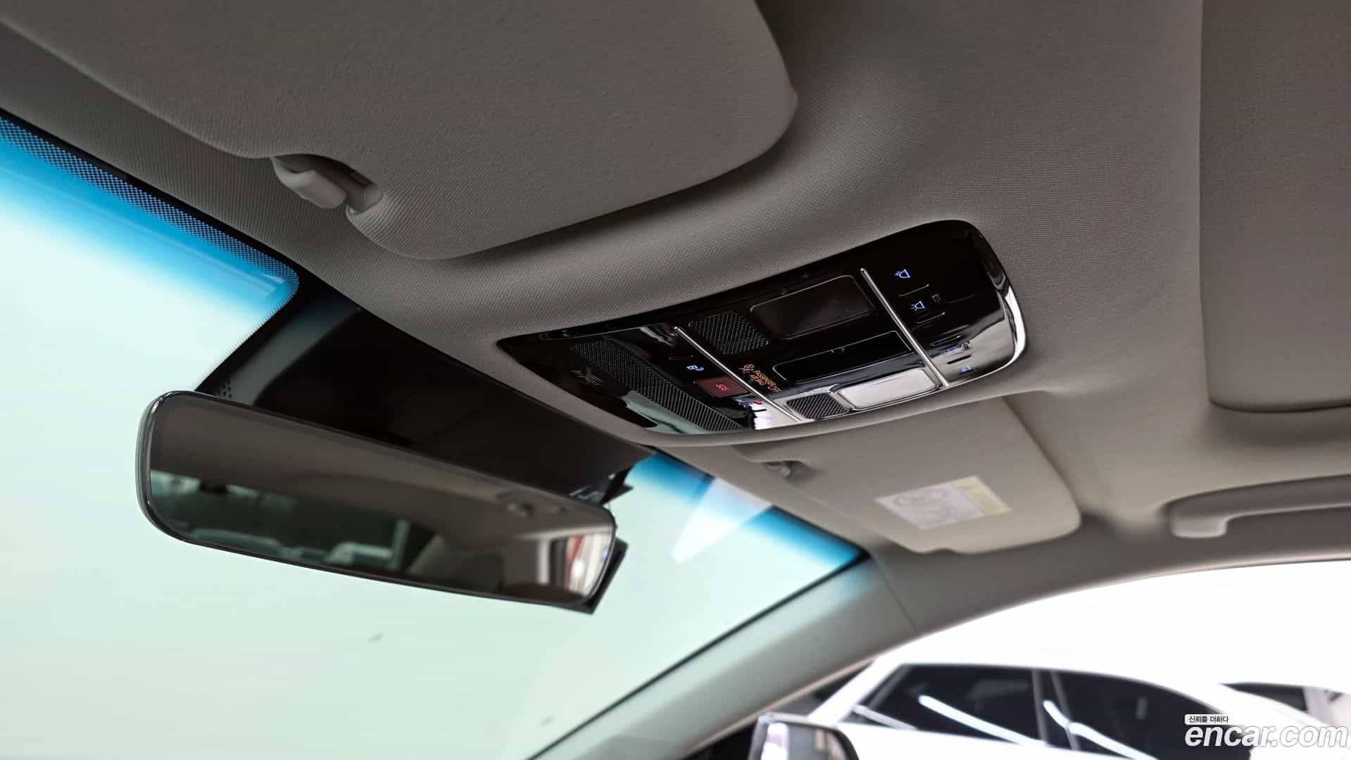 Grandeur Hyundai 2024.11-OPTION-021