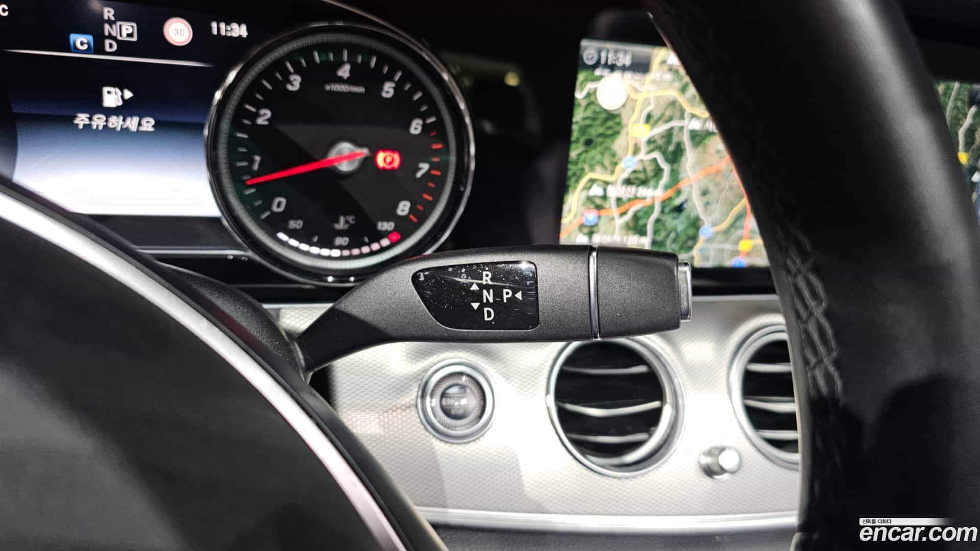 E-Class Mercedes-Benz 2017.2-INNER-009