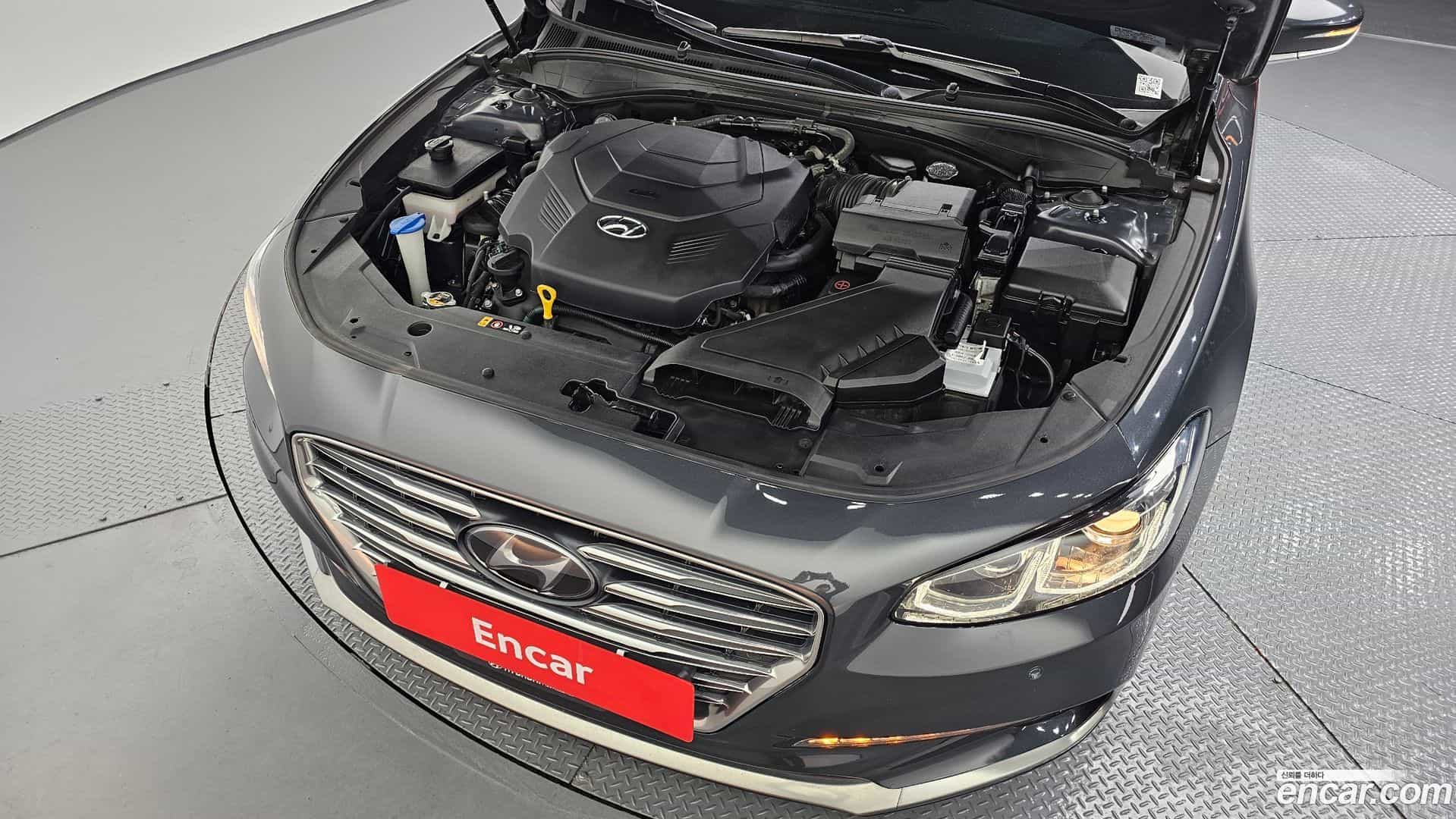 Grandeur Hyundai 2018.4-OUTER-006