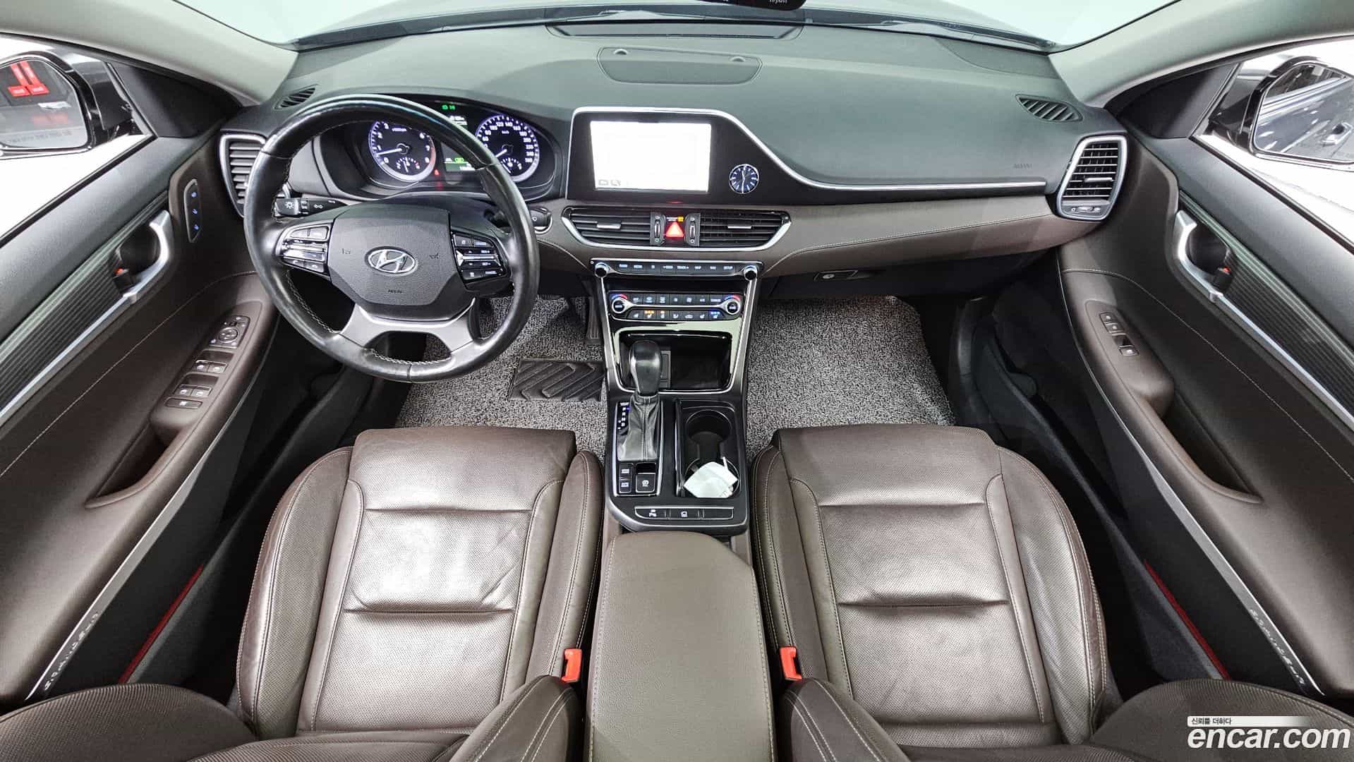 Grandeur Hyundai 2018.4-INNER-007