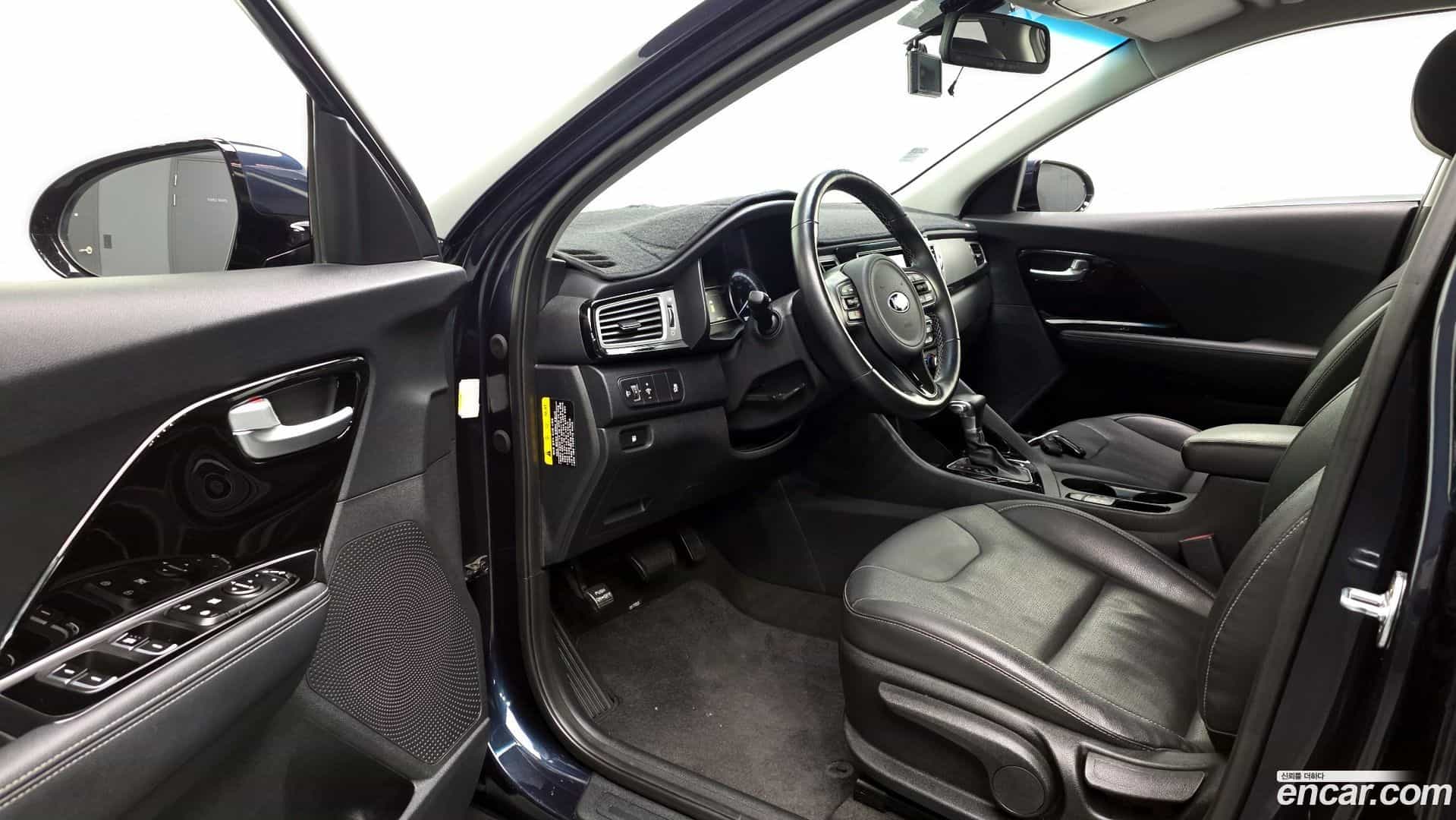 Niro Kia 2016.4-INNER-010