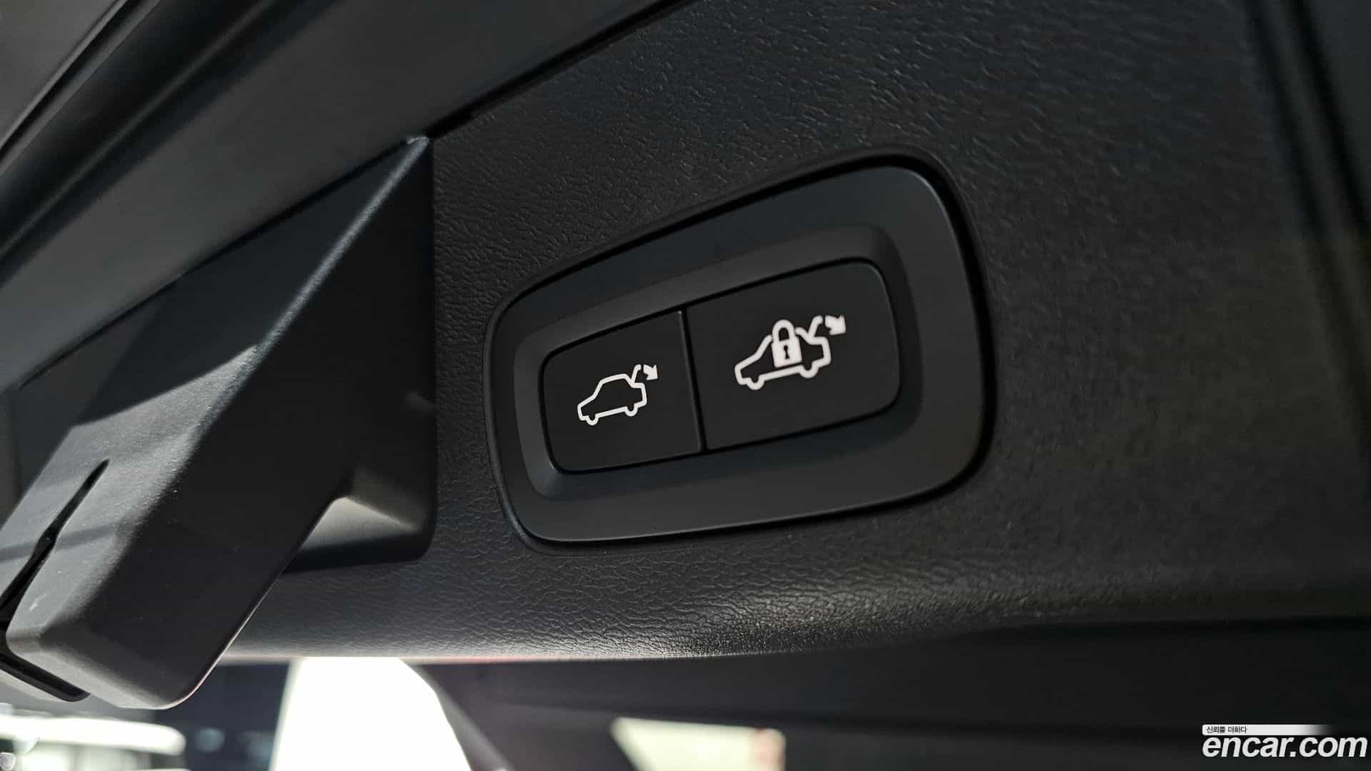 XC60 Volvo 2022.5-OPTION-023