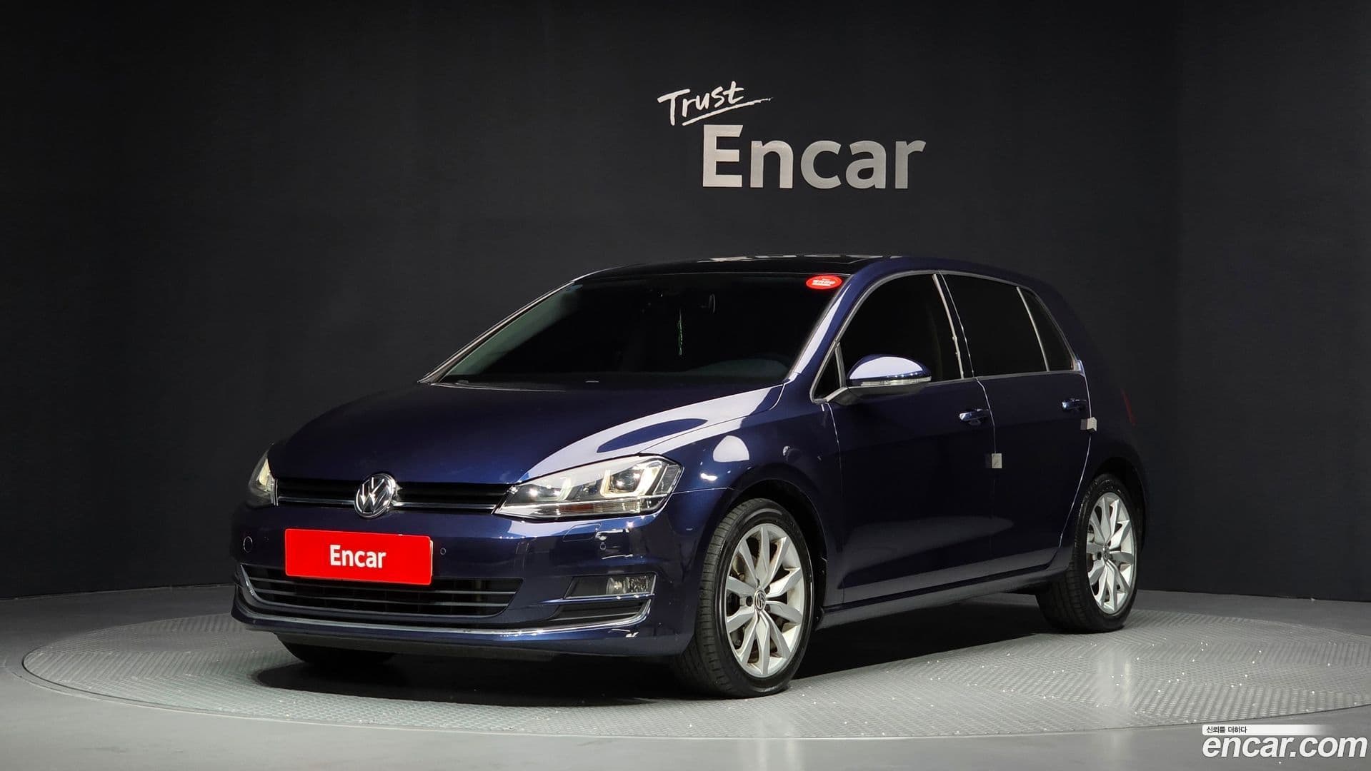 Main__Slider__Photo:Golf Volkswagen 2014.10-0
