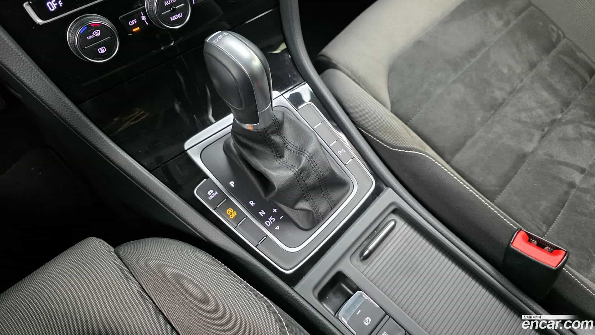 Golf Volkswagen 2014.10-INNER-009