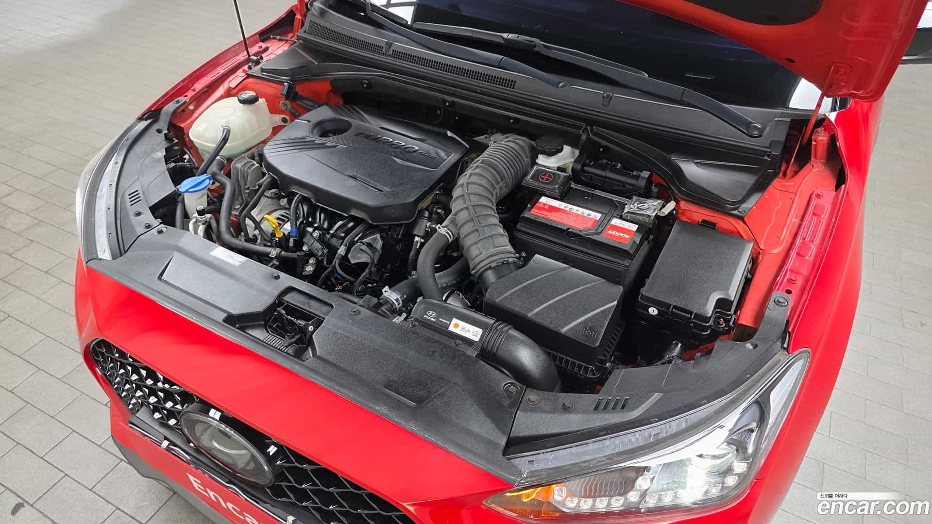 Veloster Hyundai 2019.3-OUTER-006