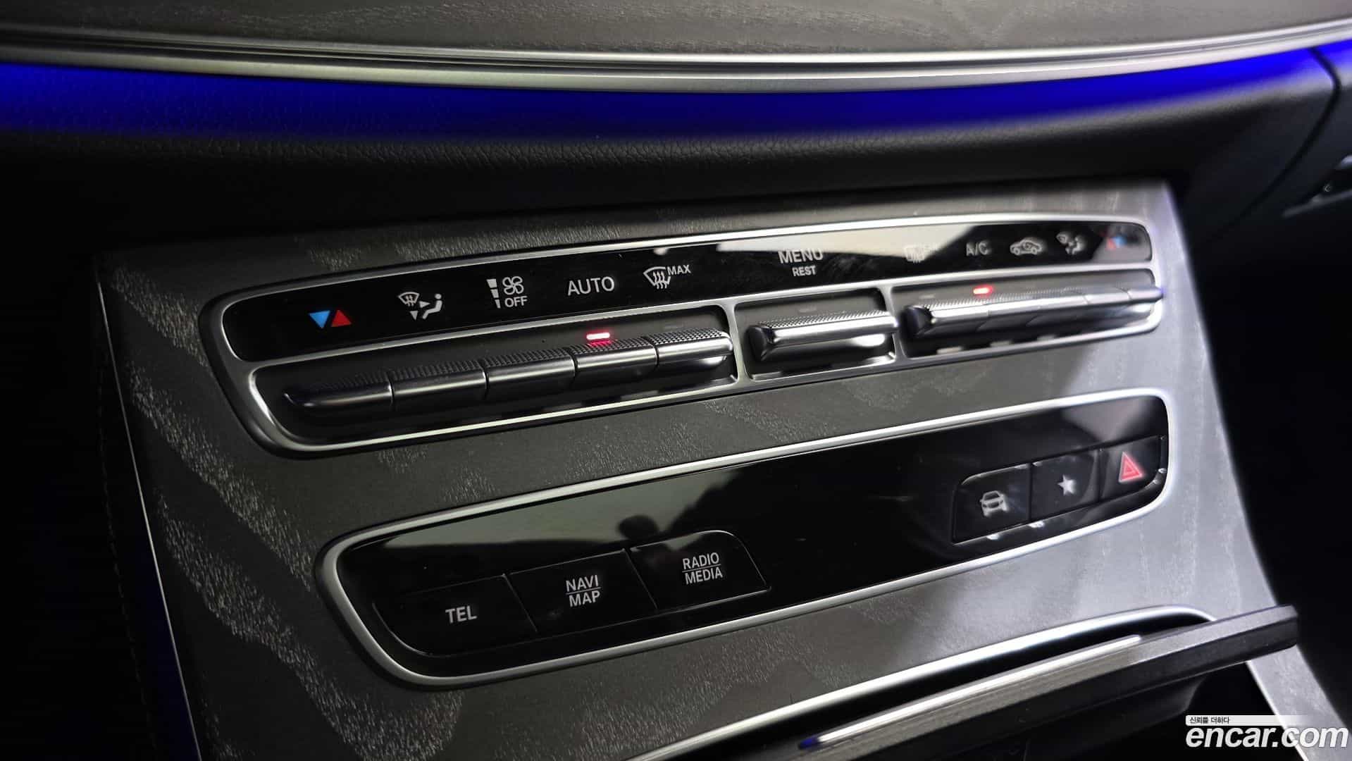 CLS-Class Mercedes-Benz 2022.6-OPTION-020