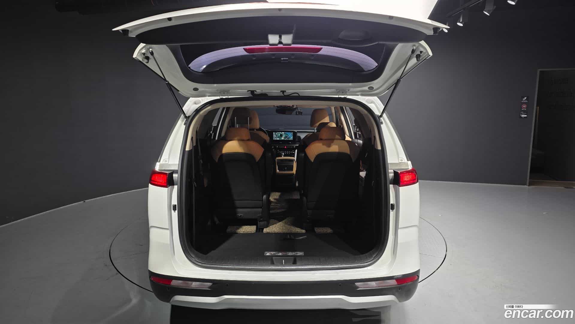Canival Kia 2022.3-OPTION-024