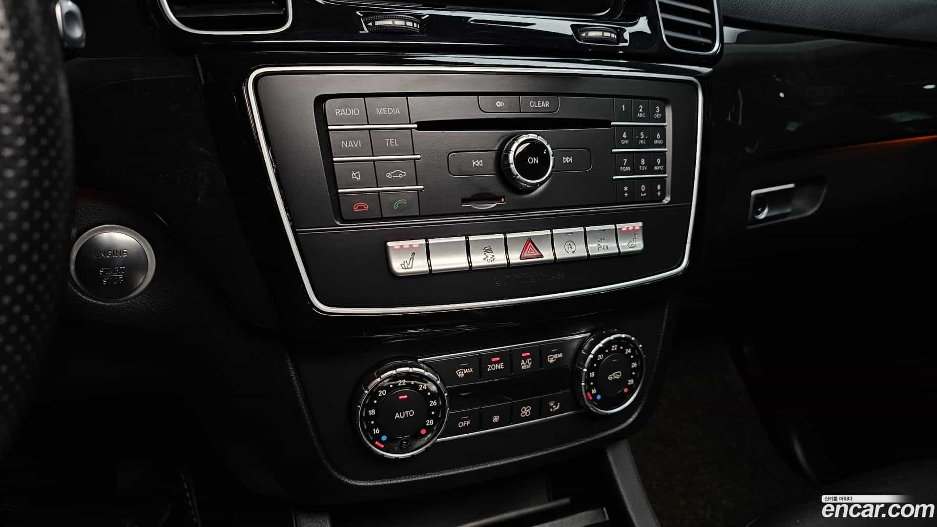 GLE-Class Mercedes-Benz 2017.1-OPTION-020
