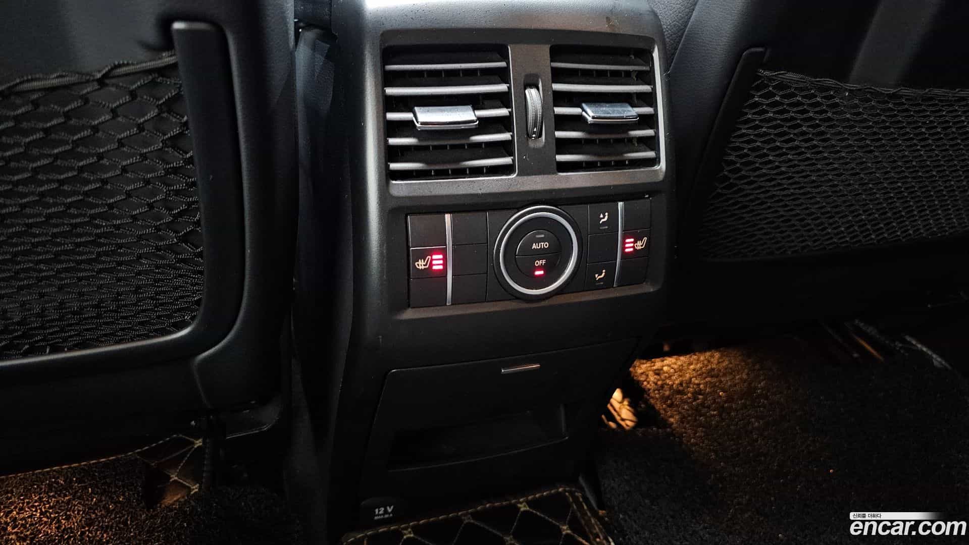 GLE-Class Mercedes-Benz 2017.1-OPTION-022