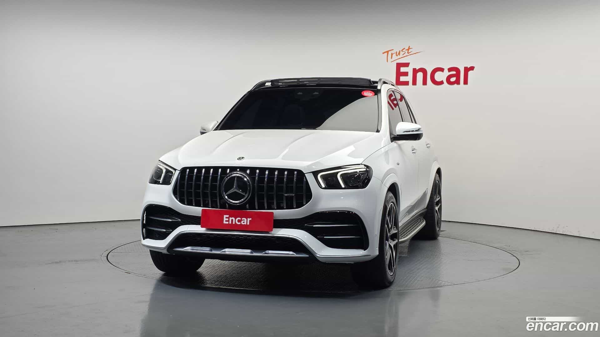 GLE-Class Mercedes-Benz 2023.7-OUTER-003