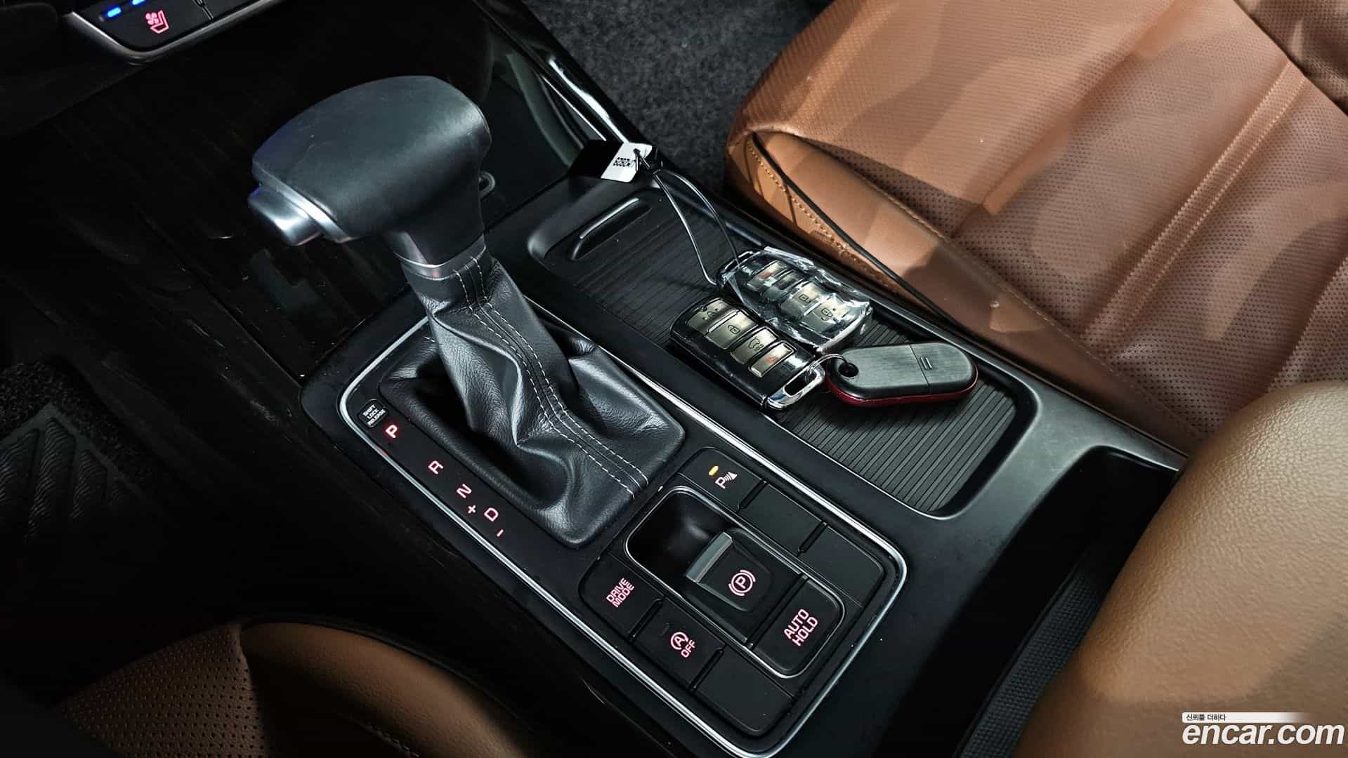Sorento Kia 2018.2-INNER-009