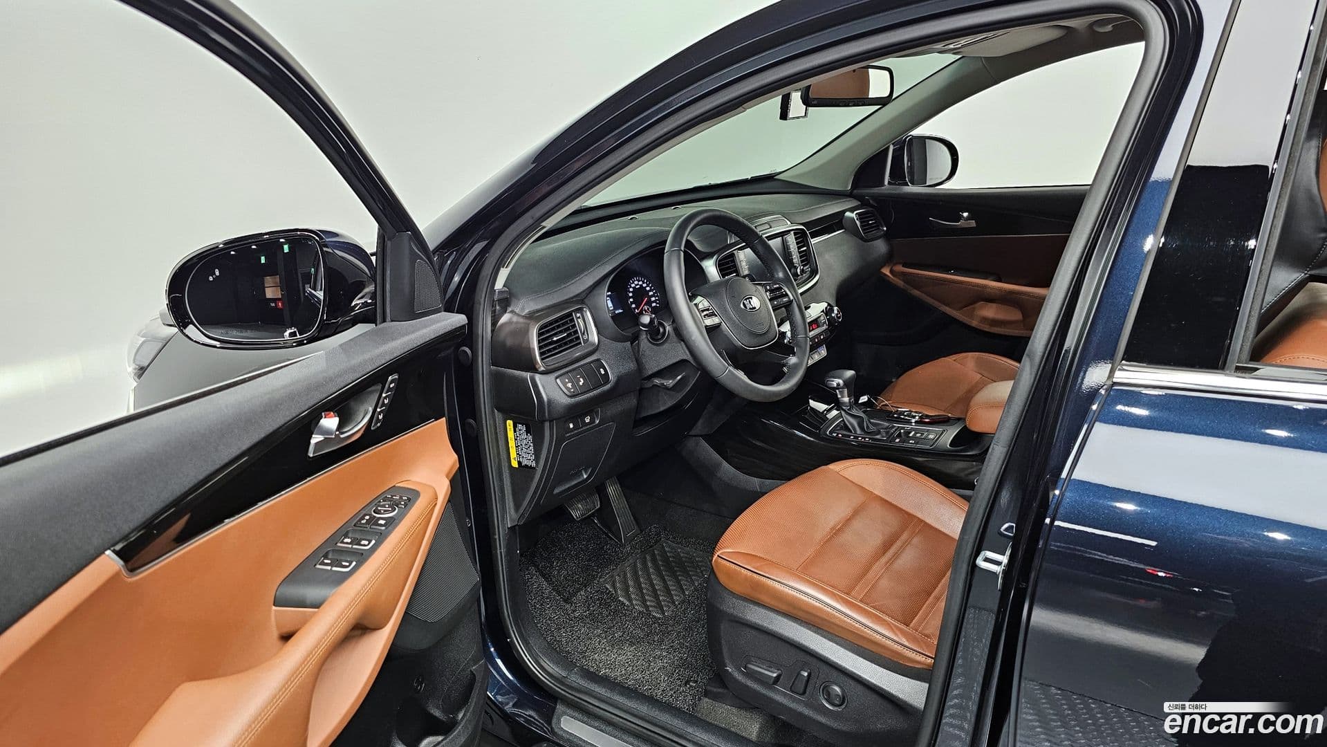 Main__Slider__Photo:Sorento Kia 2018.2-10
