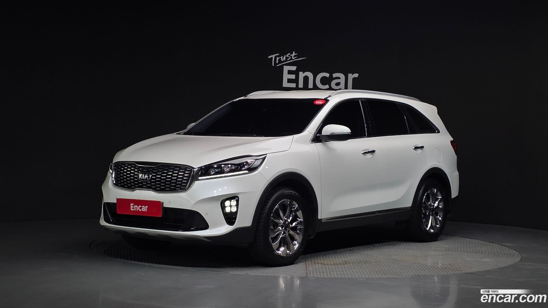 Main__Slider__Photo:Sorento Kia 2018.1-0