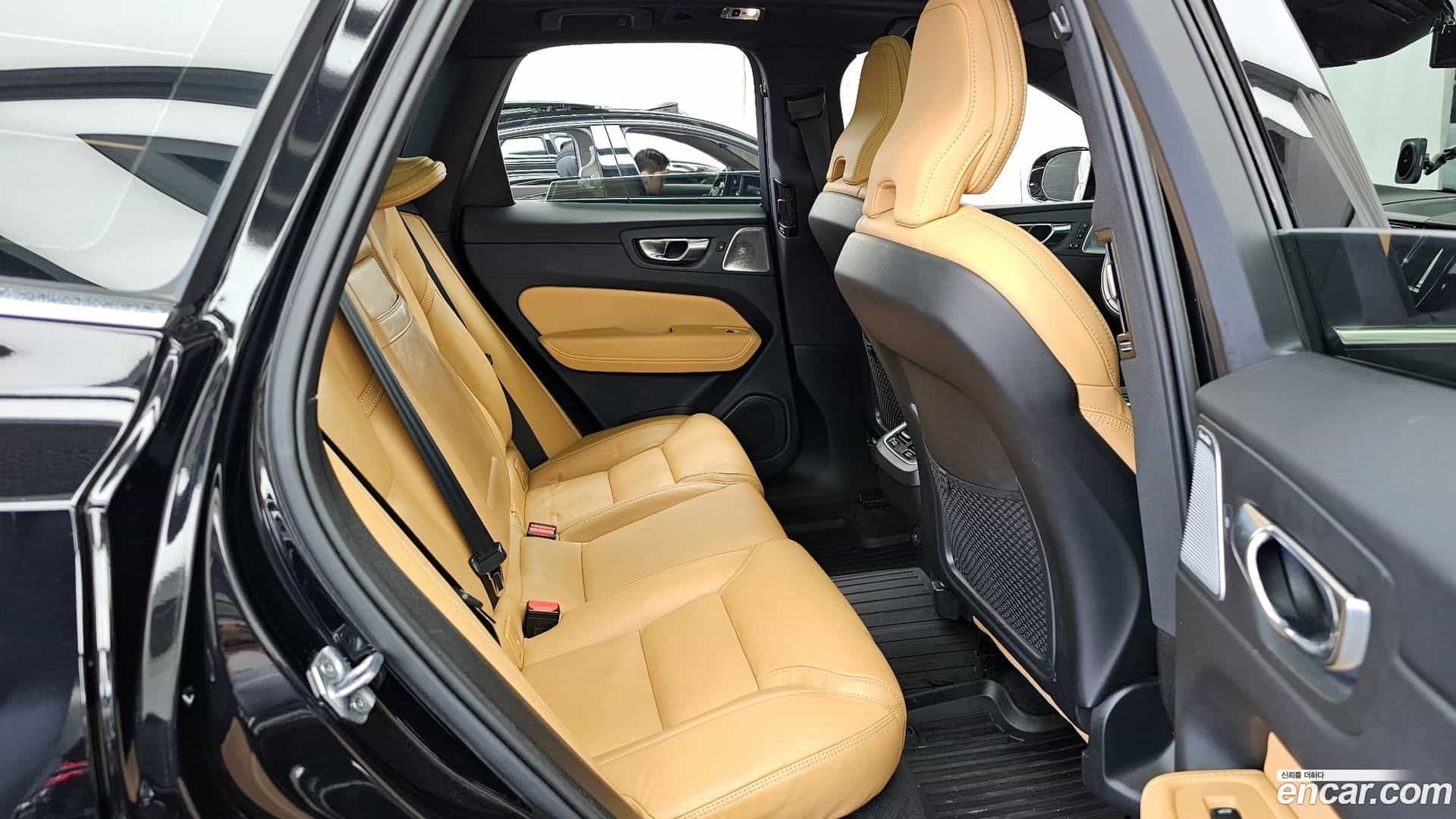 XC60 Volvo 2021.4-OPTION-016