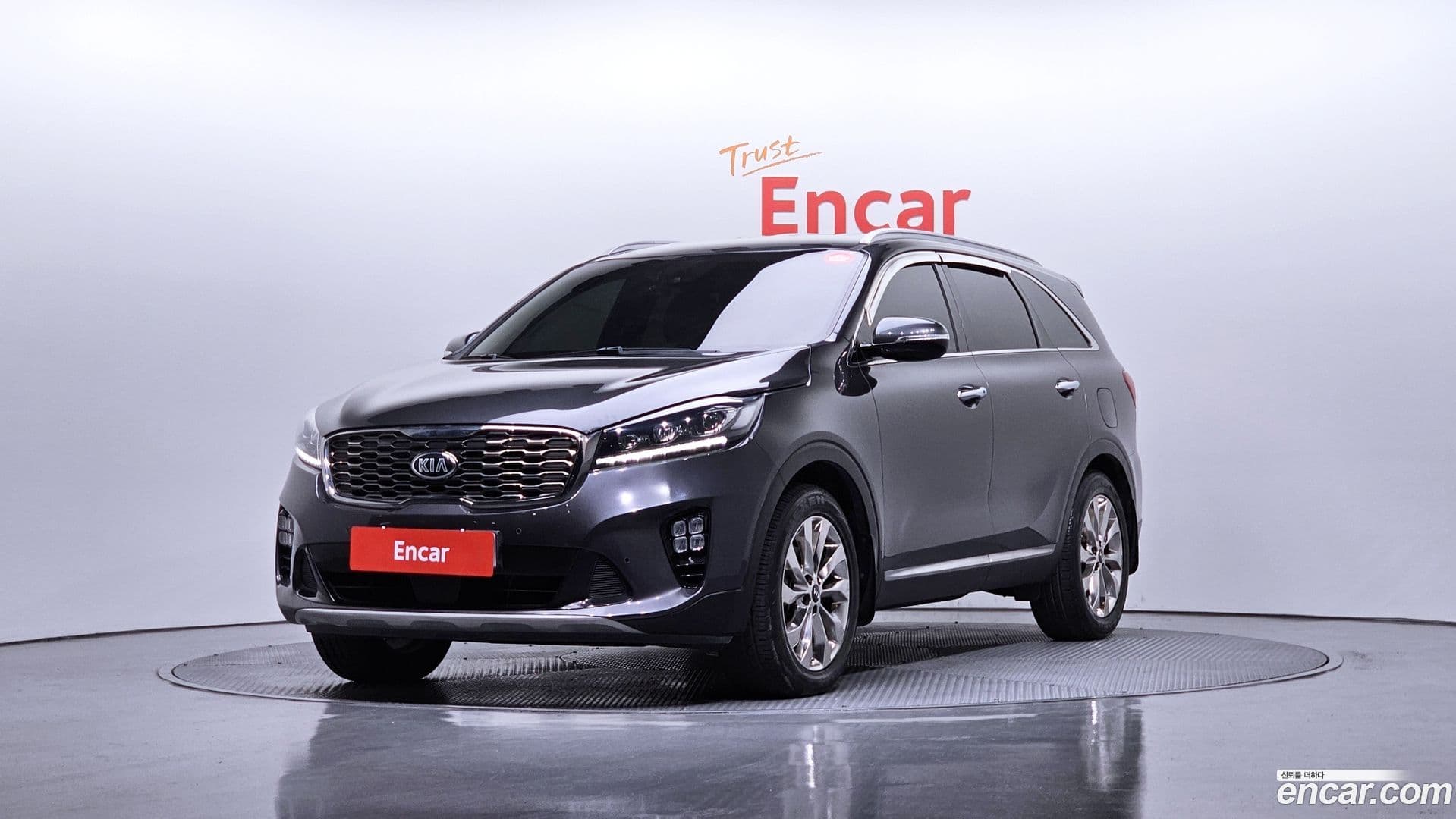 Main__Slider__Photo:Sorento Kia 2019.2-0
