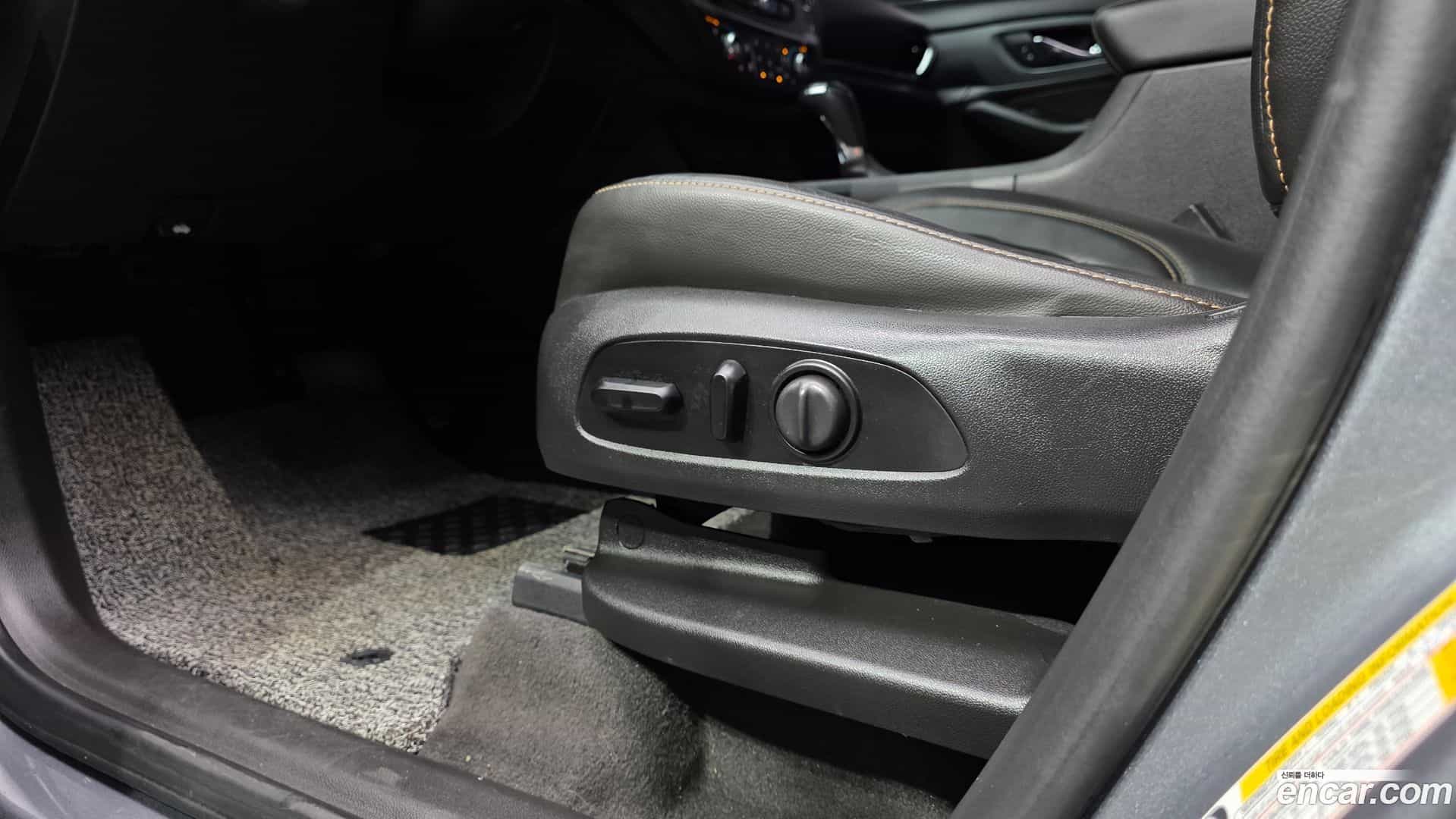 Traverse Chevrolet 2020.6-OPTION-022