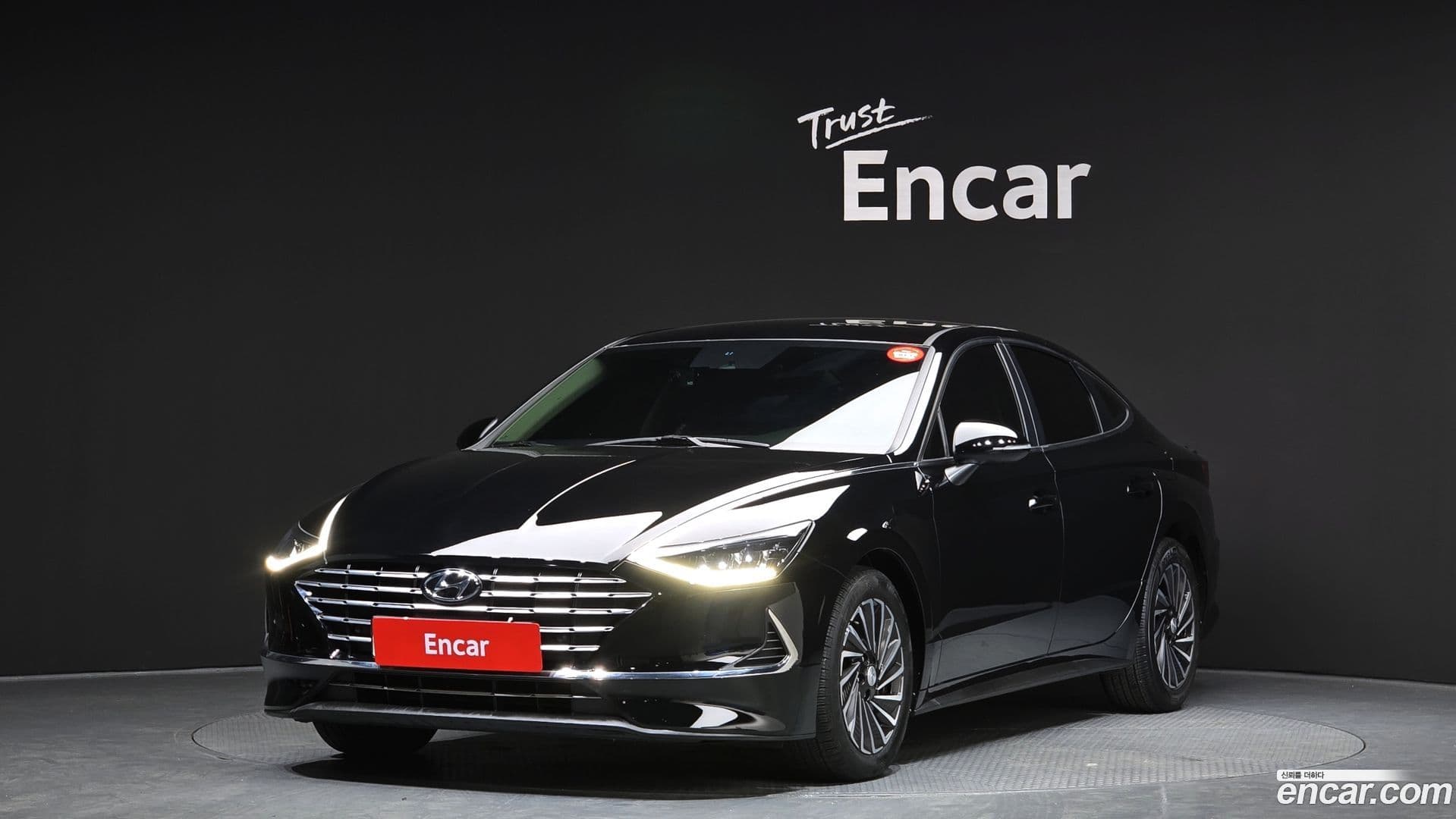 Main__Slider__Photo:Sonata Hyundai 2023.1-0