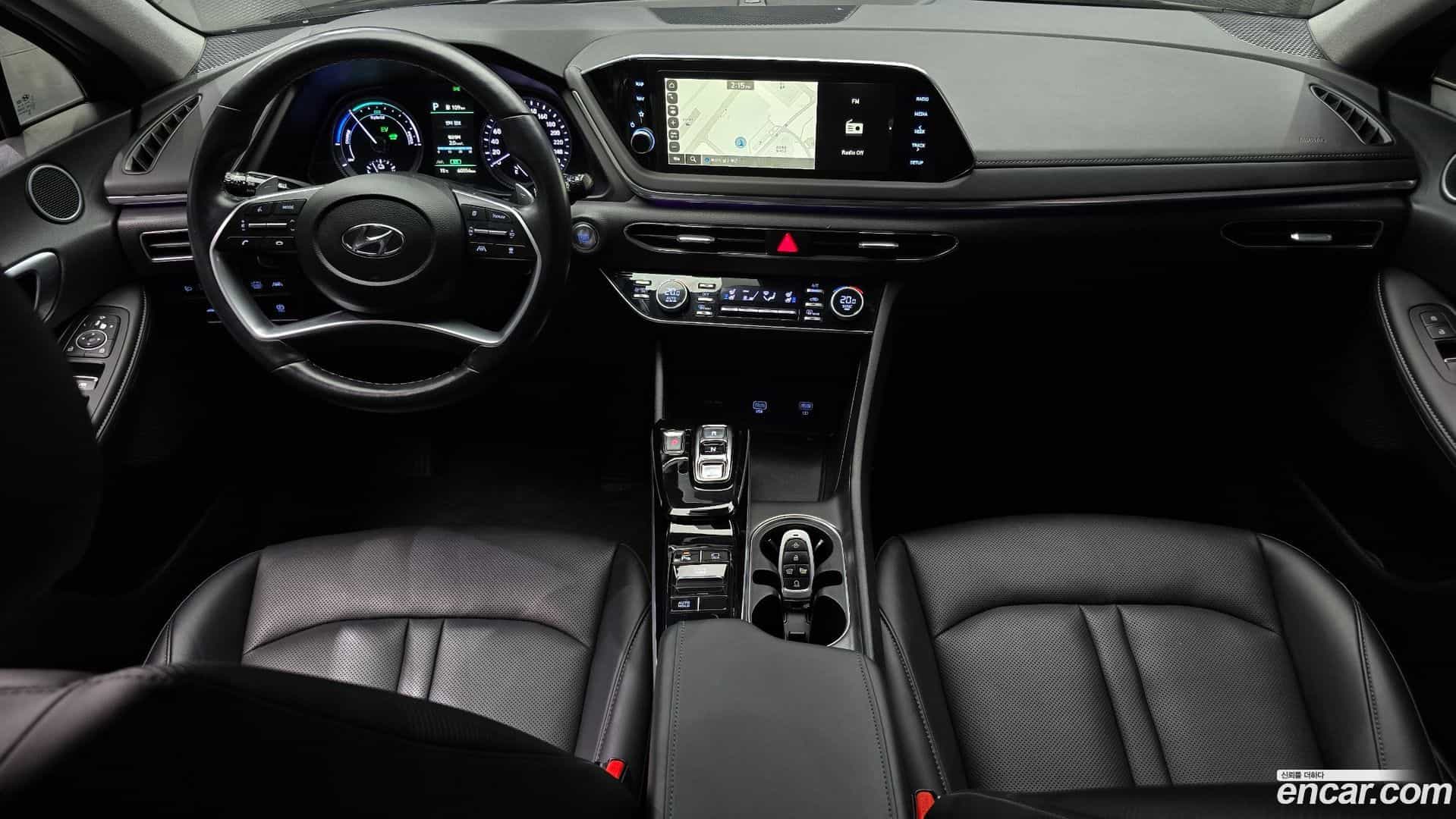 Sonata Hyundai 2023.1-INNER-007