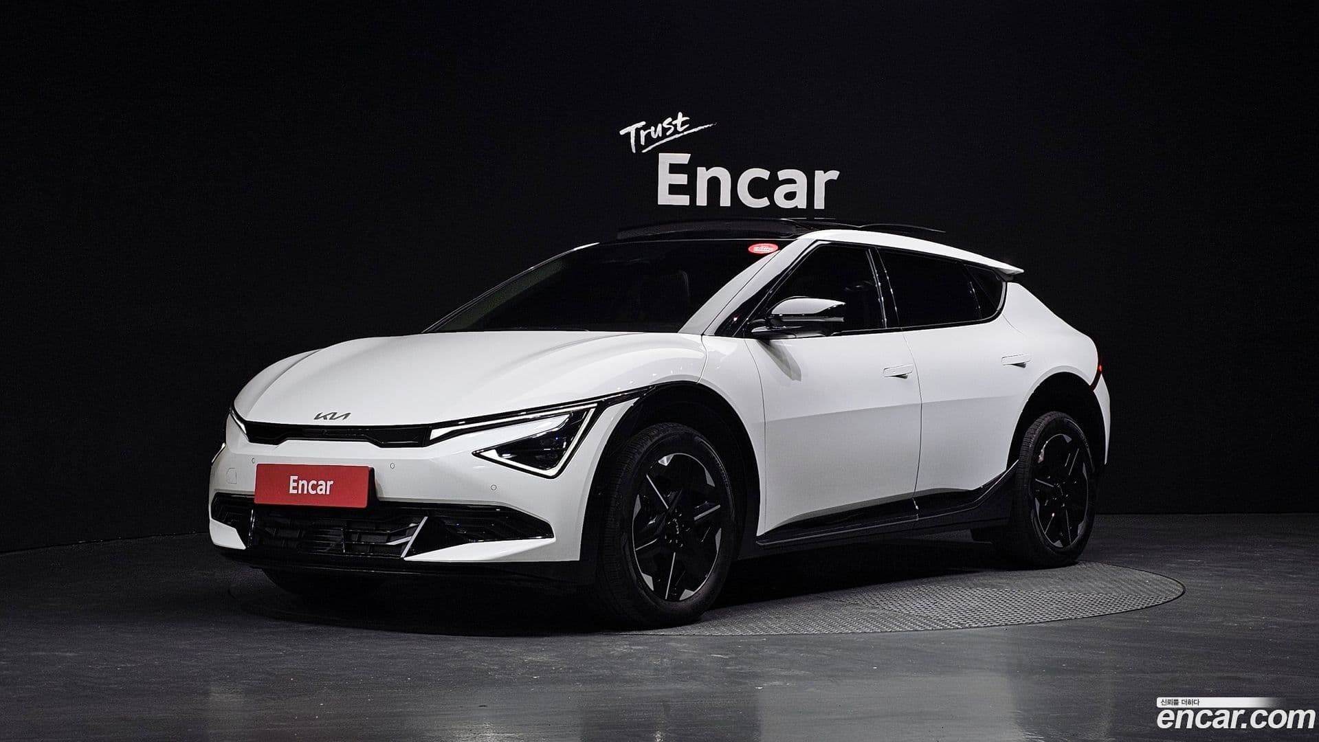 Main__Slider__Photo:EV6 Kia 2024.7-0