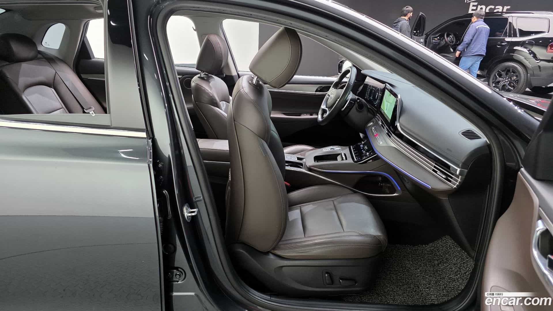 Grandeur Hyundai 2021.3-OPTION-016