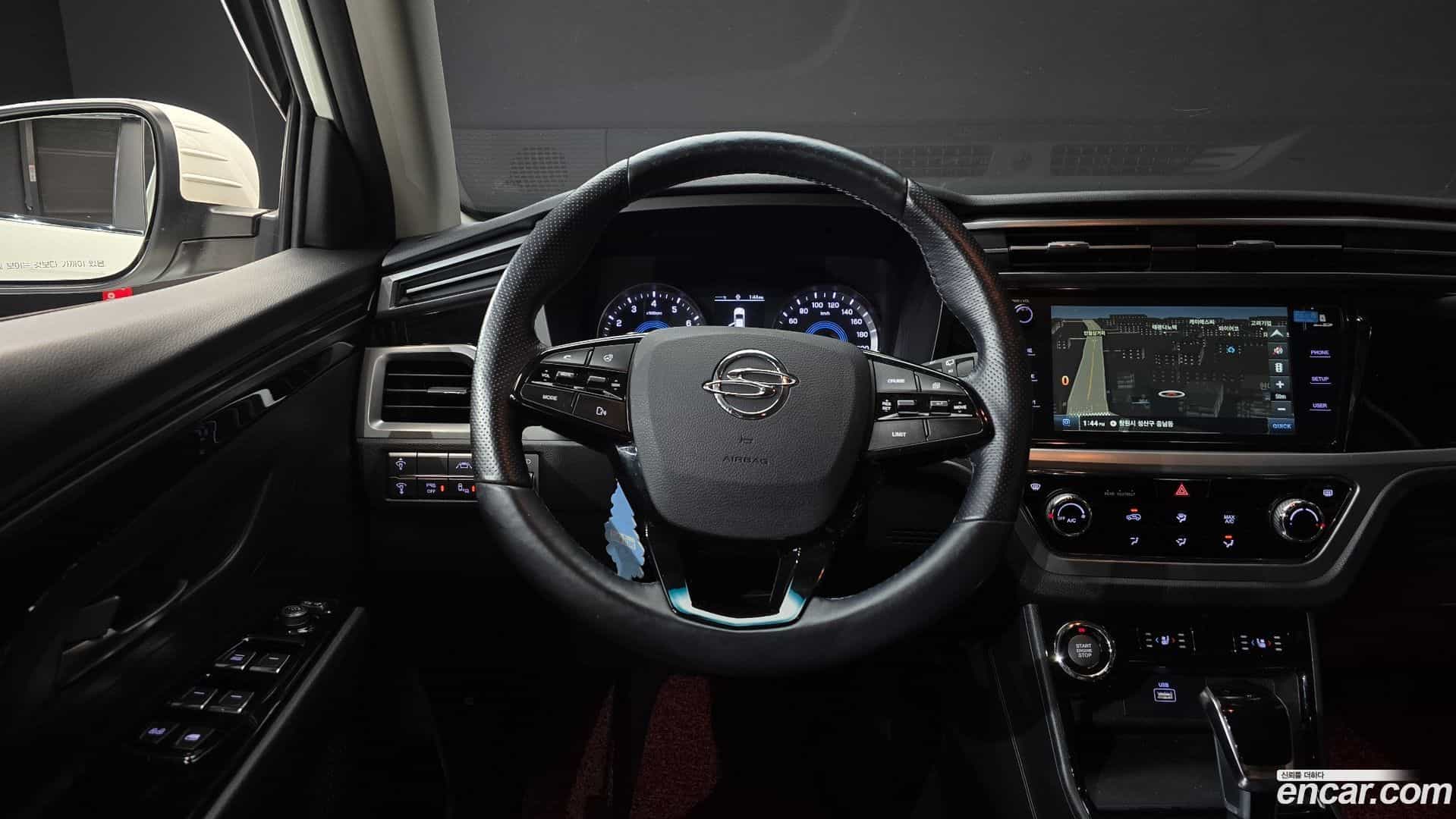 KORANDO KG Mobility 2019.8-OPTION-017