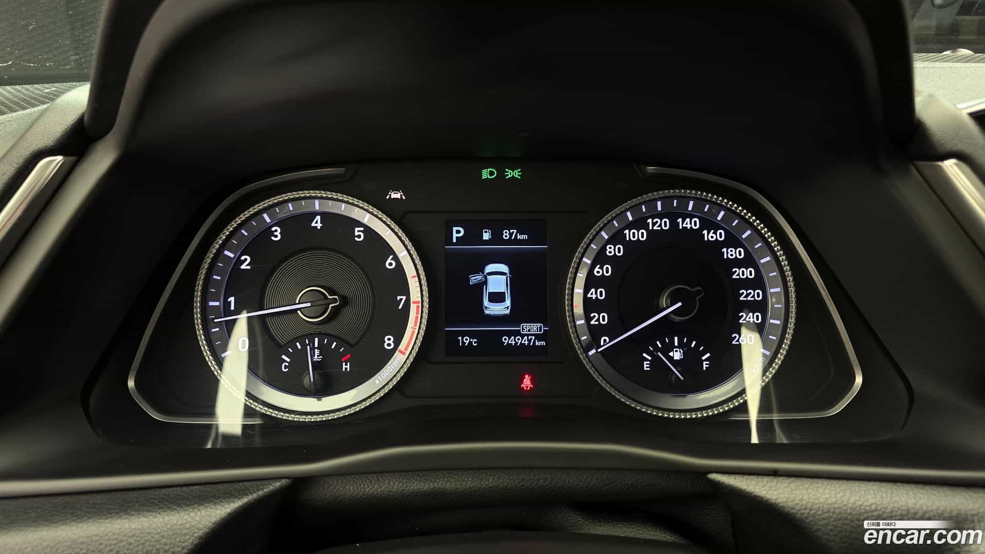 Sonata Hyundai 2021.1-INNER-008