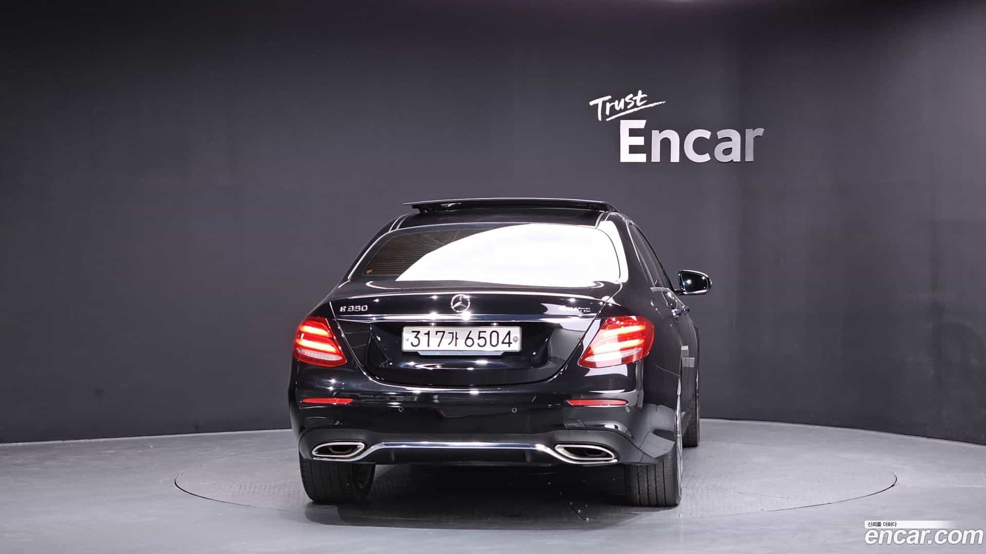 E-Class Mercedes-Benz 2019.10-OUTER-004