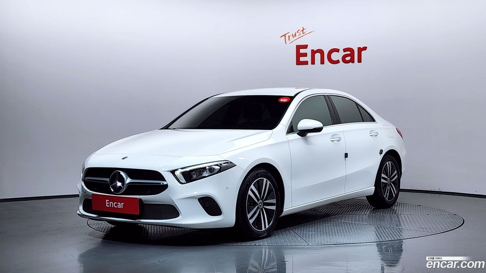 Main__Slider__Photo:A-Class Mercedes-Benz 2021.2-0