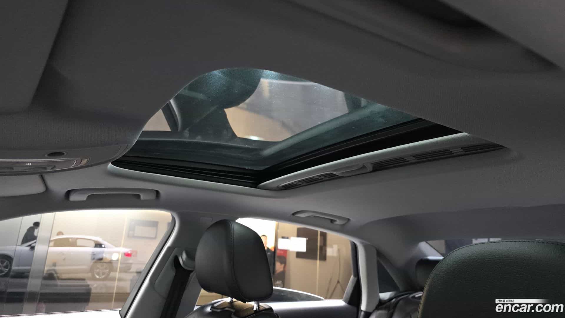 A4 Audi 2018.9-OPTION-023