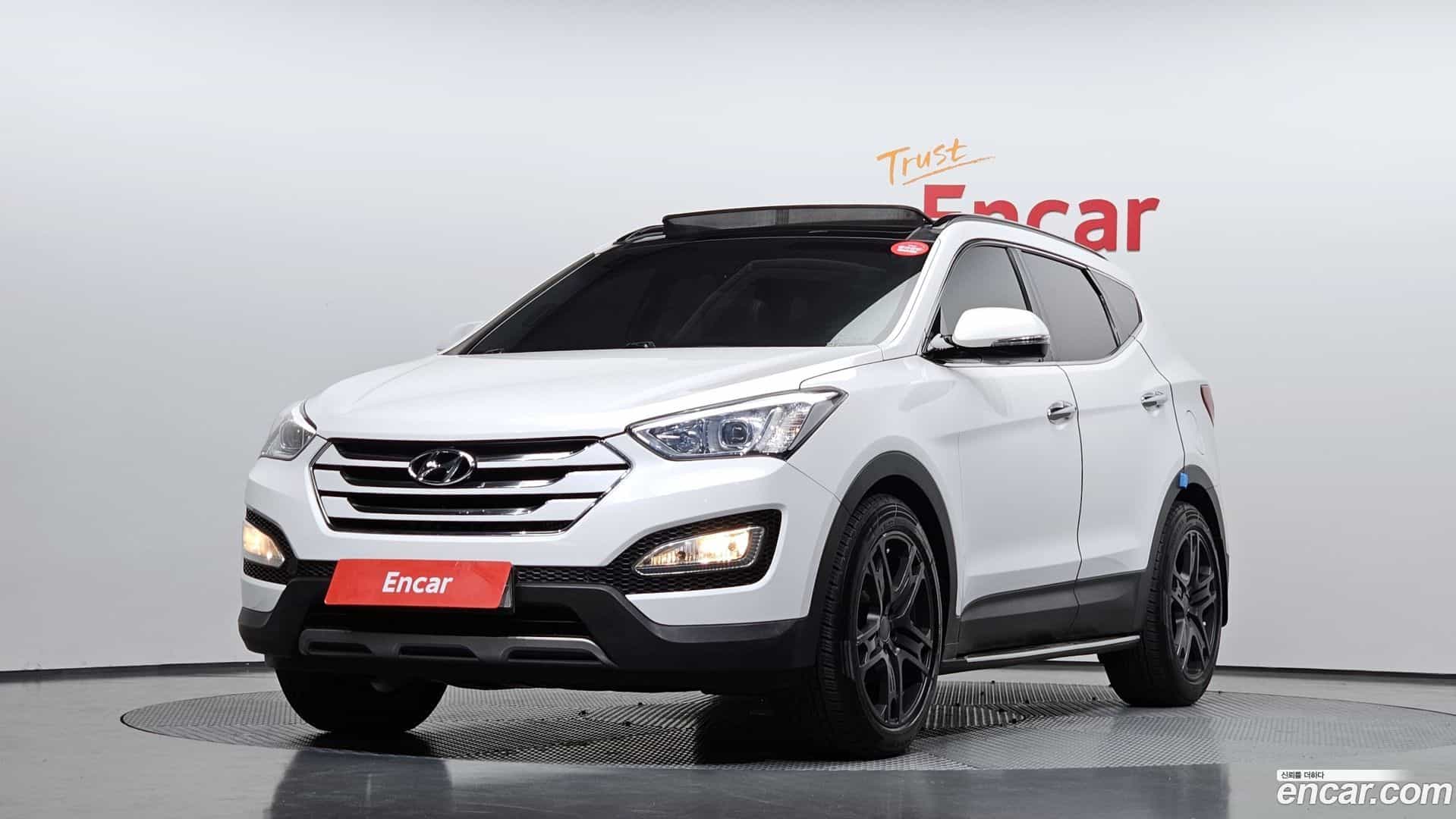Santafe Hyundai 2014.5-OUTER-001