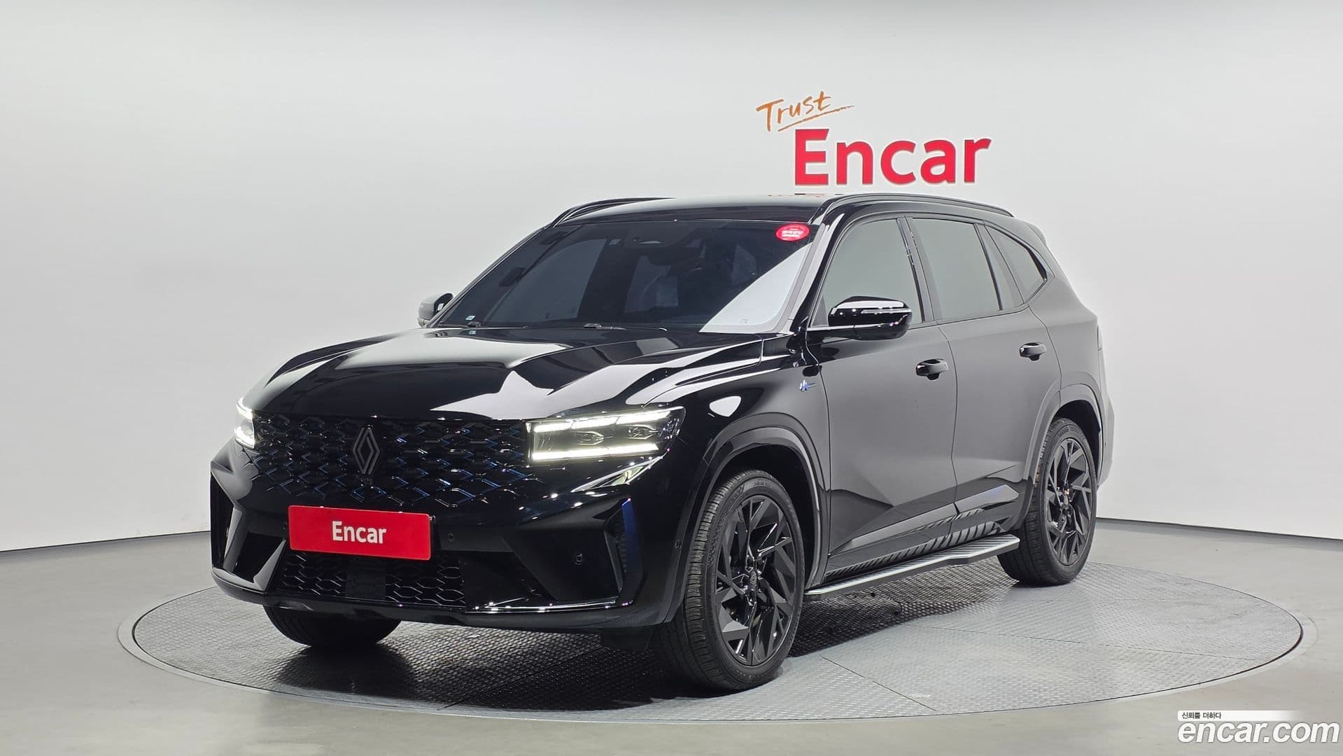 Main__Slider__Photo:Grand Koleos Renault Korea 2025.2-0