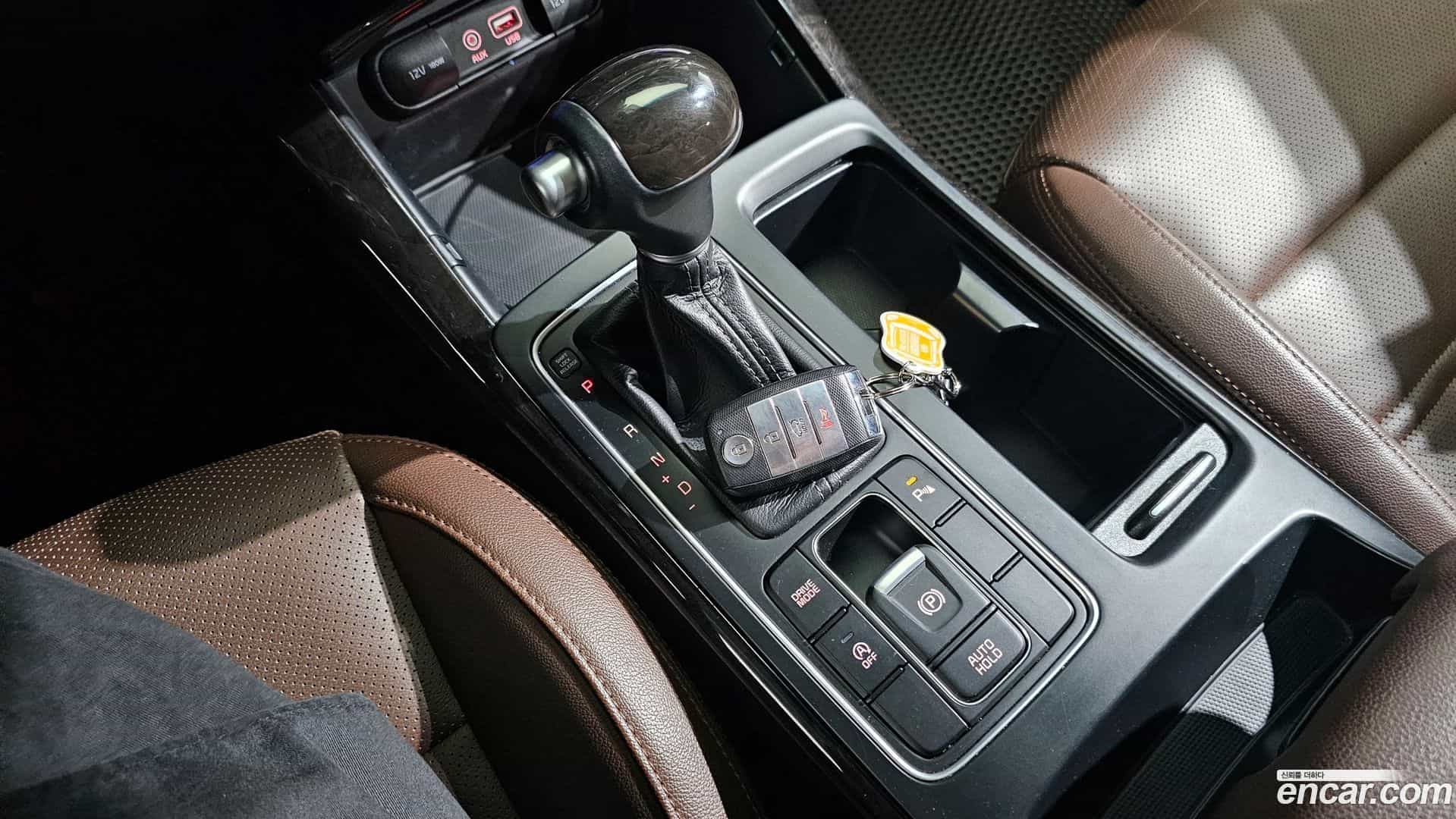 Sorento Kia 2016.1-INNER-009