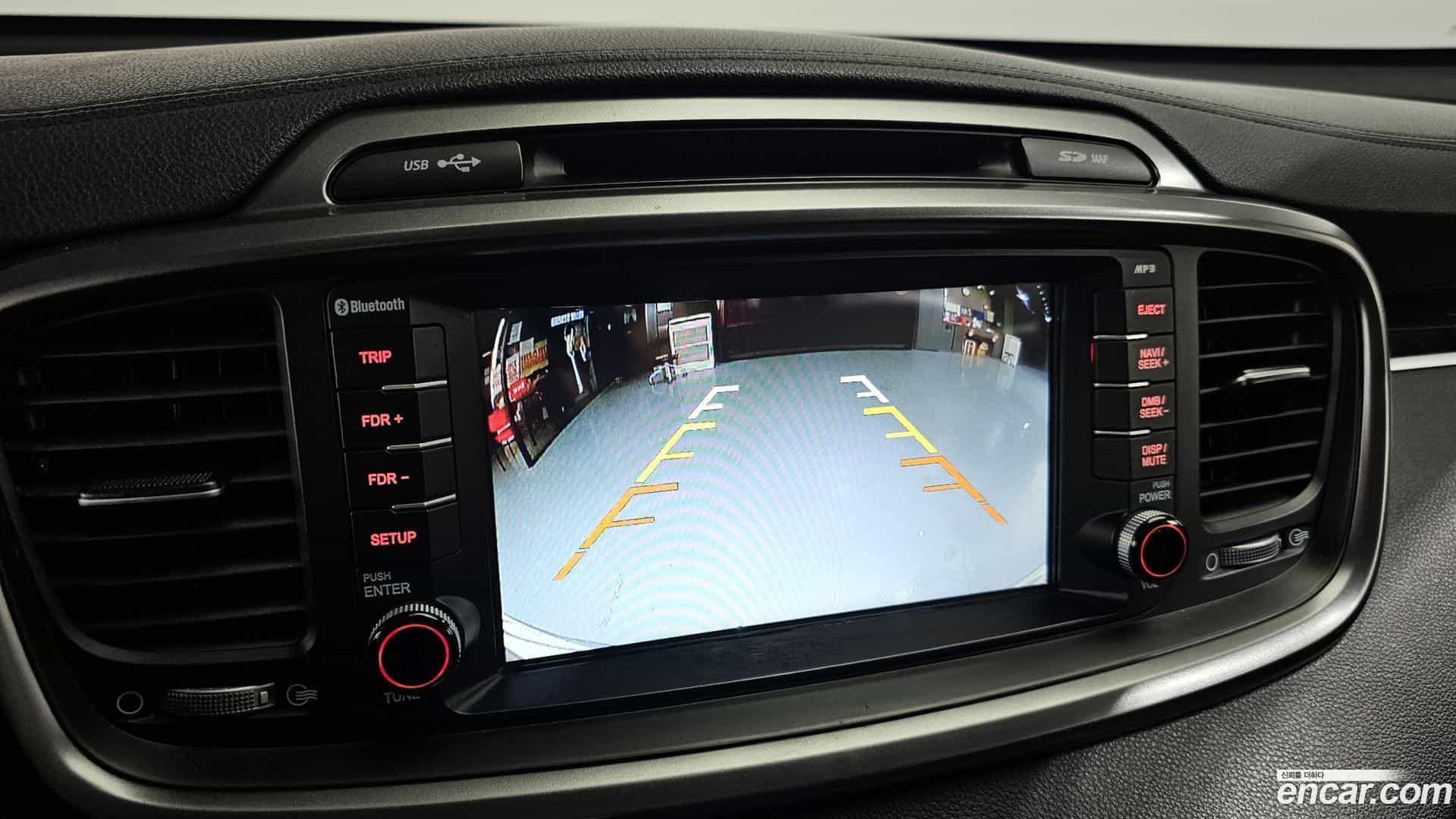 Sorento Kia 2016.1-OPTION-021
