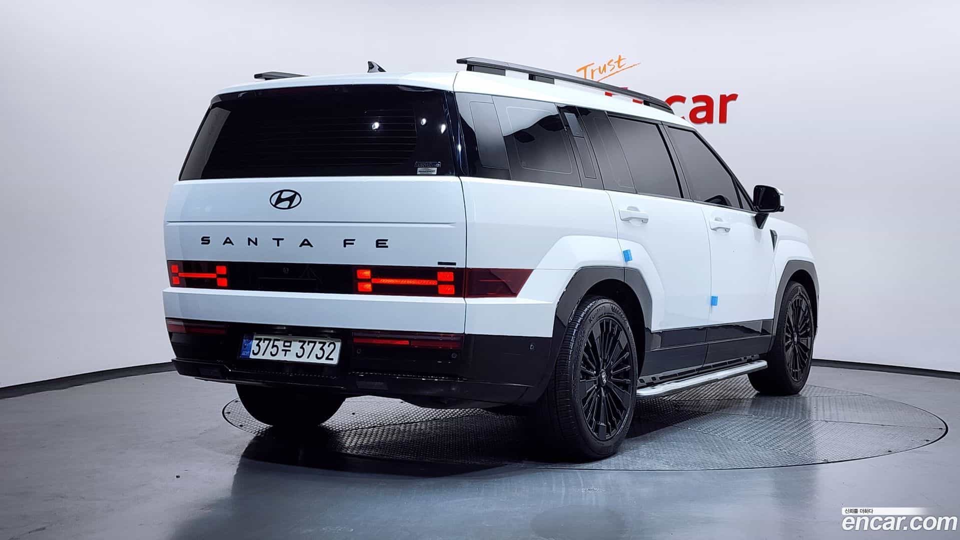 Santafe Hyundai 2023.11-OUTER-002