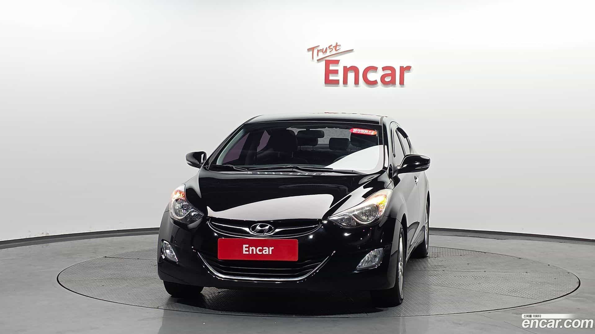 AVANTE Hyundai 2013.0-OUTER-003